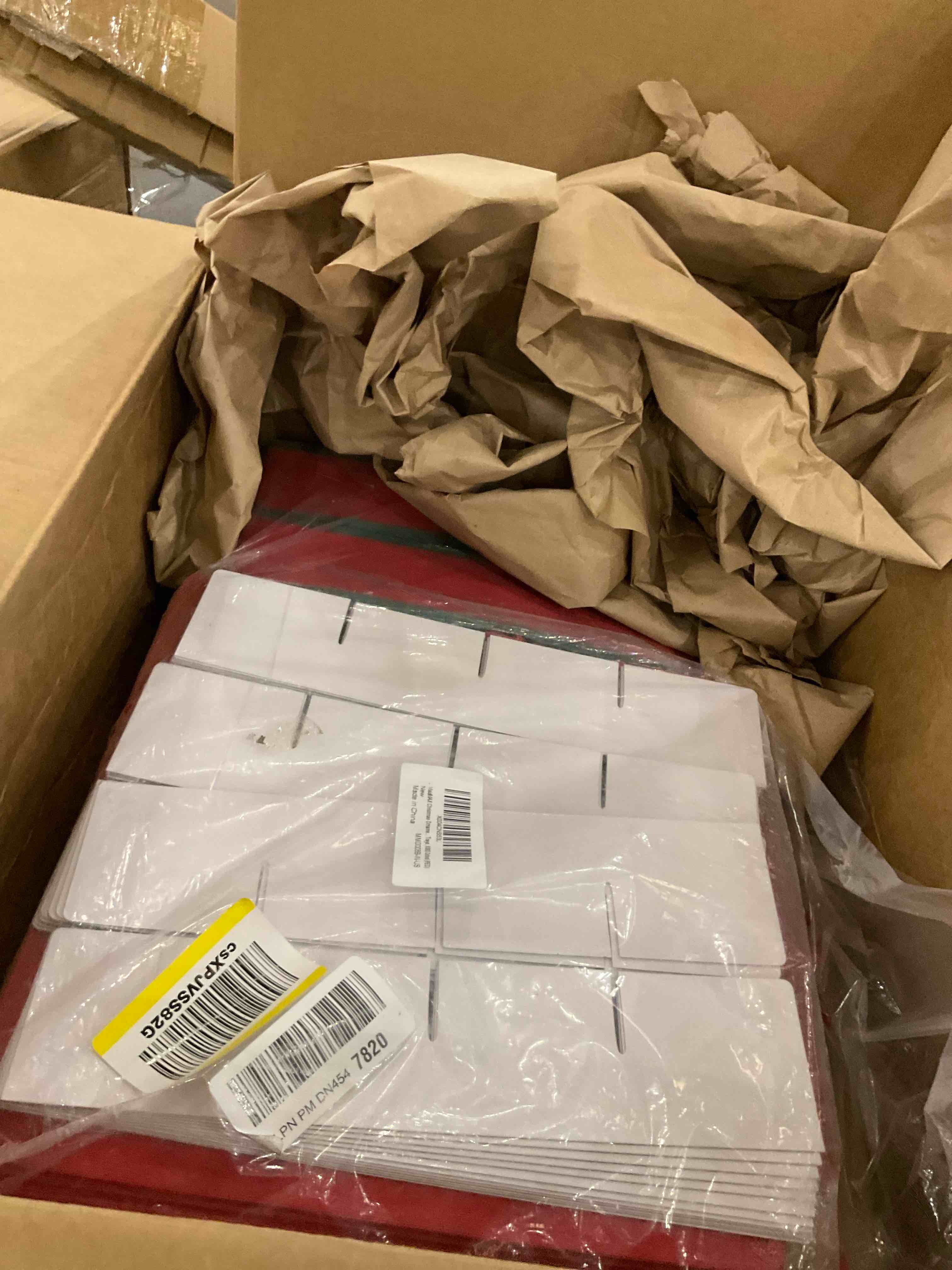 https://s3.amazonaws.com/lotting-images-prod/bidfta/PPE2493010_1746204549361.jpeg