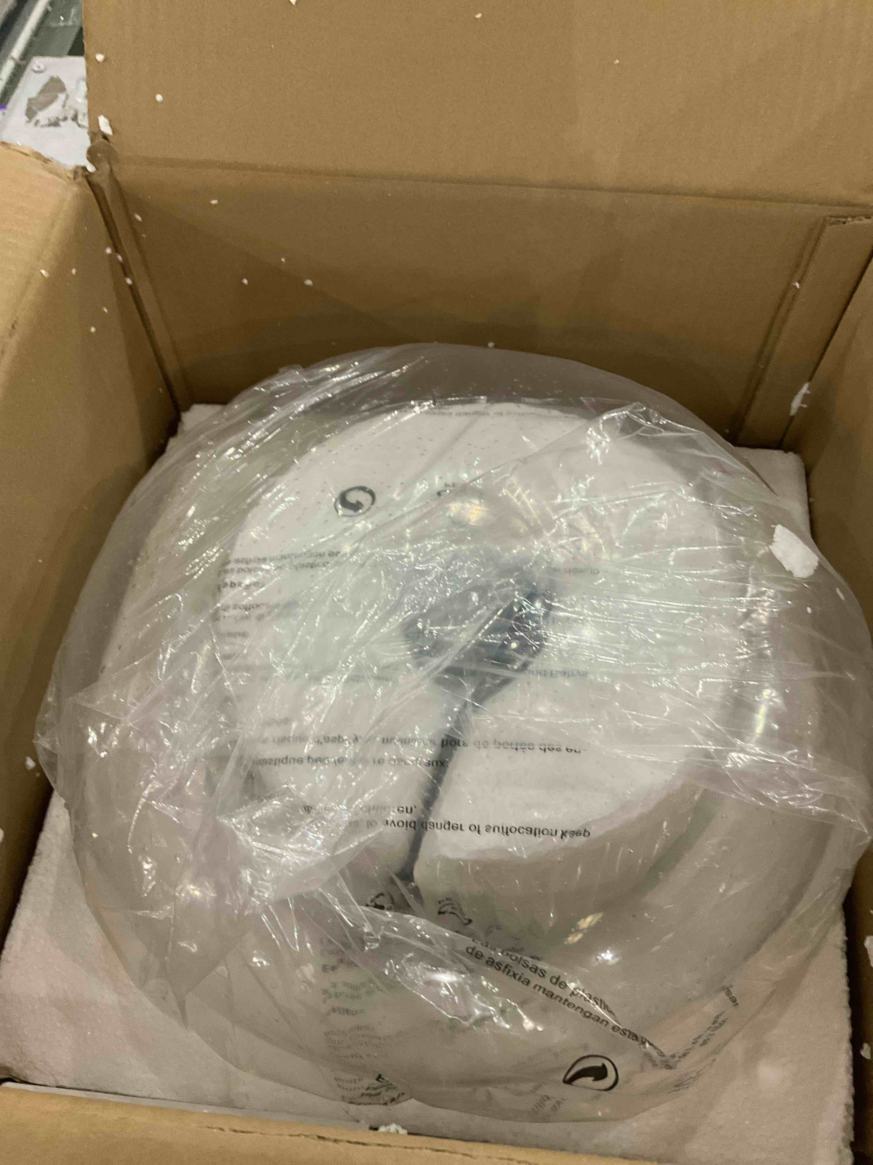 https://s3.amazonaws.com/lotting-images-prod/bidfta/PPE2493095_1746469797914.jpeg