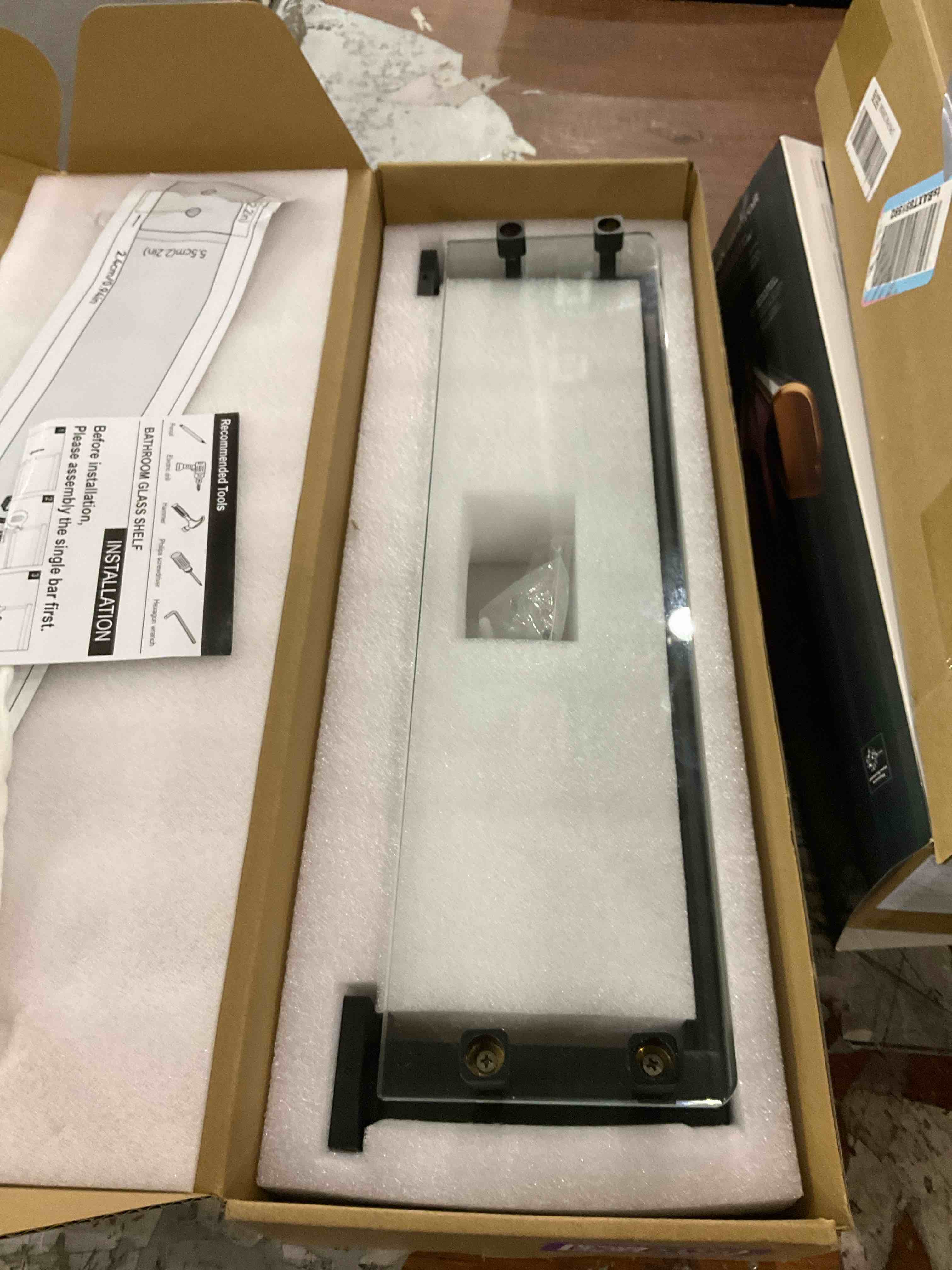 https://s3.amazonaws.com/lotting-images-prod/bidfta/PPE2493115_1746444713905.jpeg