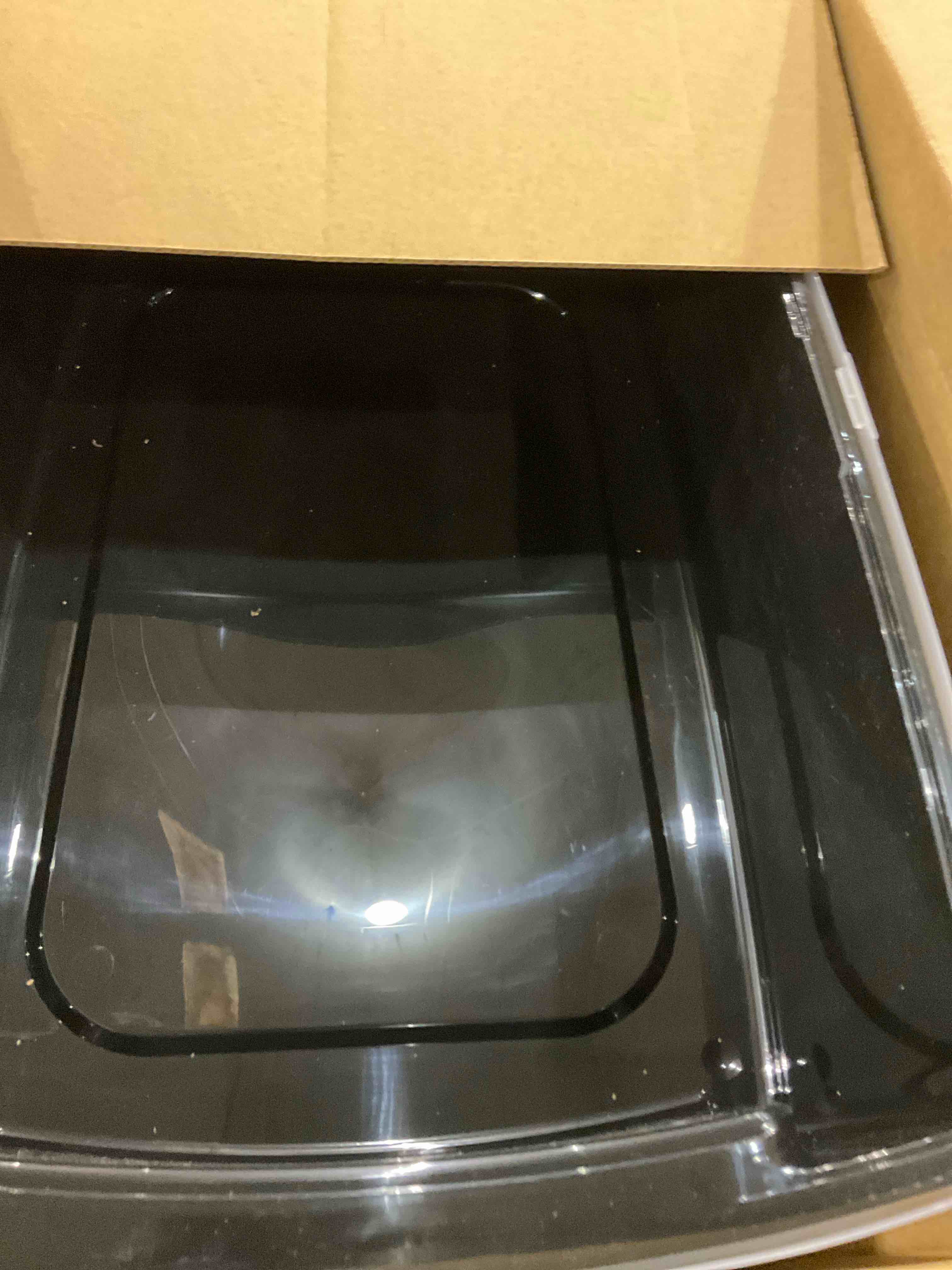 https://s3.amazonaws.com/lotting-images-prod/bidfta/PPE2493301_1746446842572.jpeg