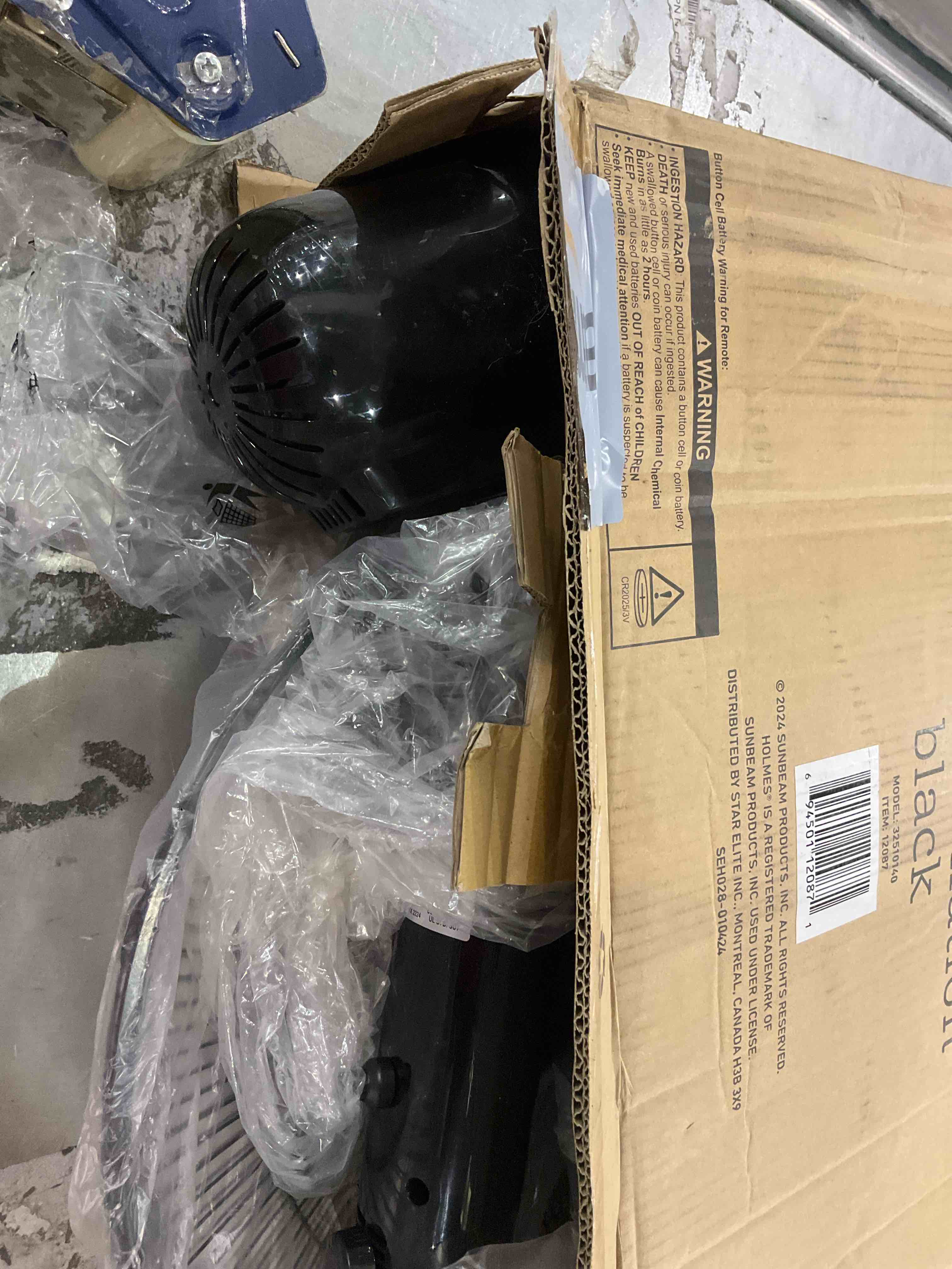 https://s3.amazonaws.com/lotting-images-prod/bidfta/PPE2493326_1746447603231.jpeg