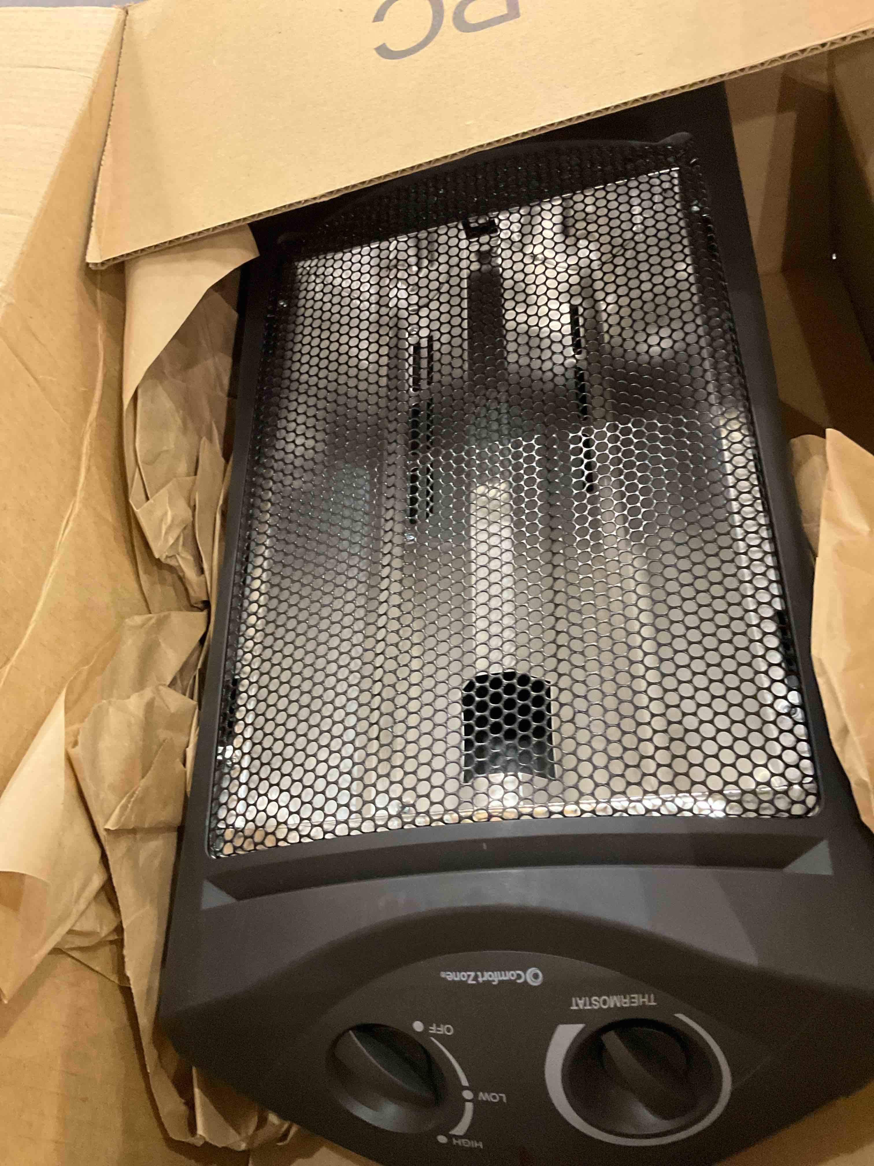 https://s3.amazonaws.com/lotting-images-prod/bidfta/PPE2493365_1746449203226.jpeg