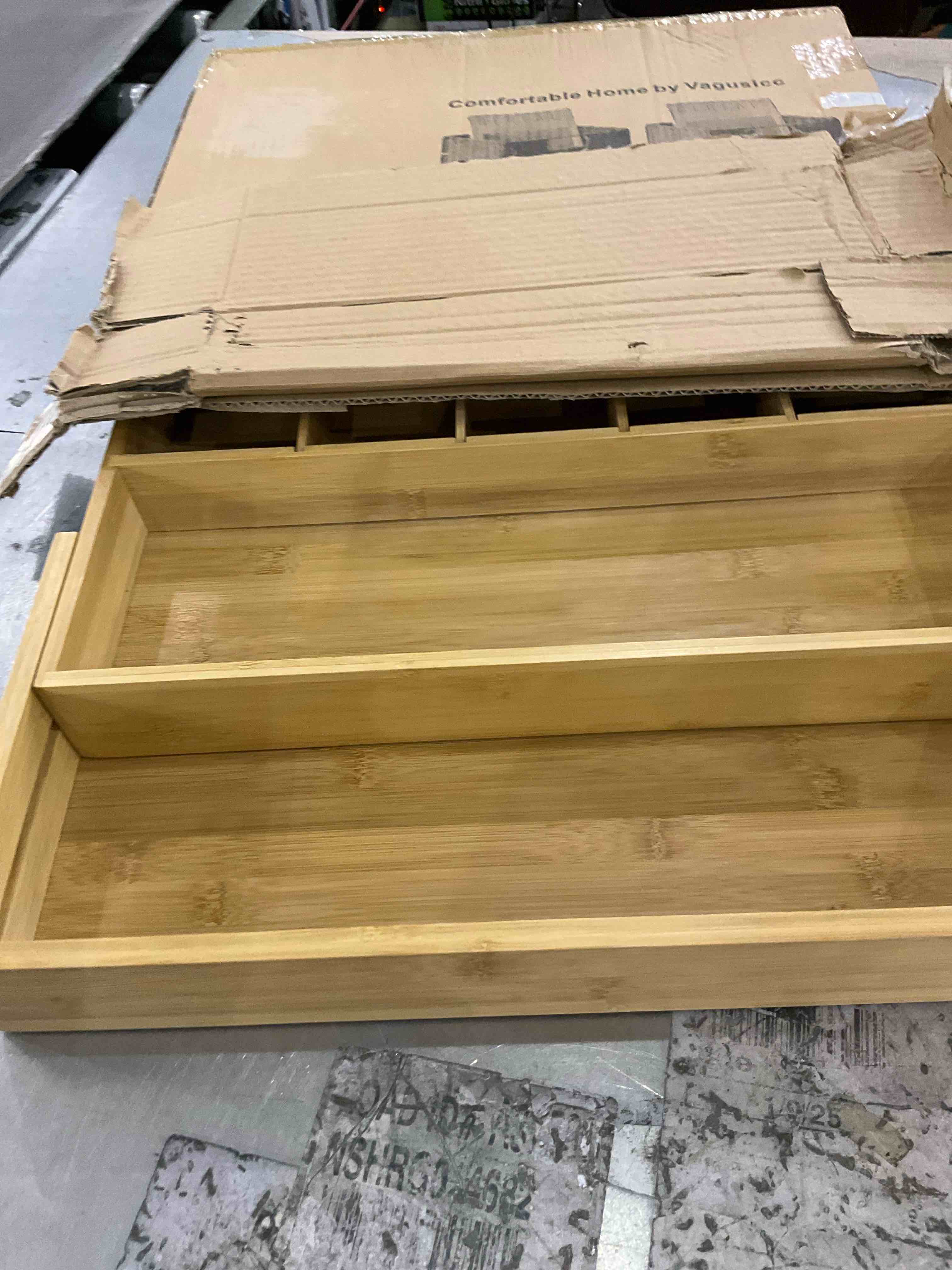 https://s3.amazonaws.com/lotting-images-prod/bidfta/PPE2493439_1746453650829.jpeg
