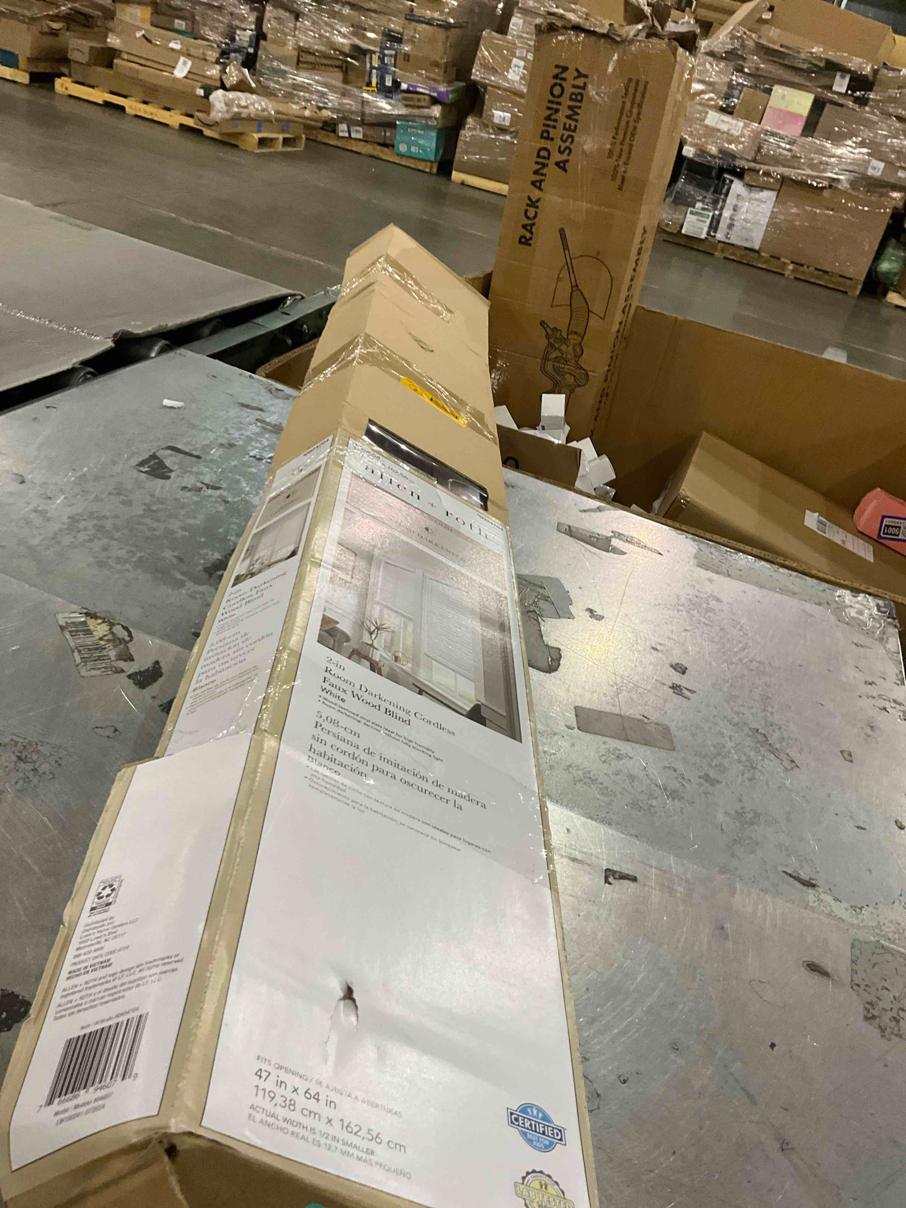 https://s3.amazonaws.com/lotting-images-prod/bidfta/PPE2493514_1746464966896.jpeg