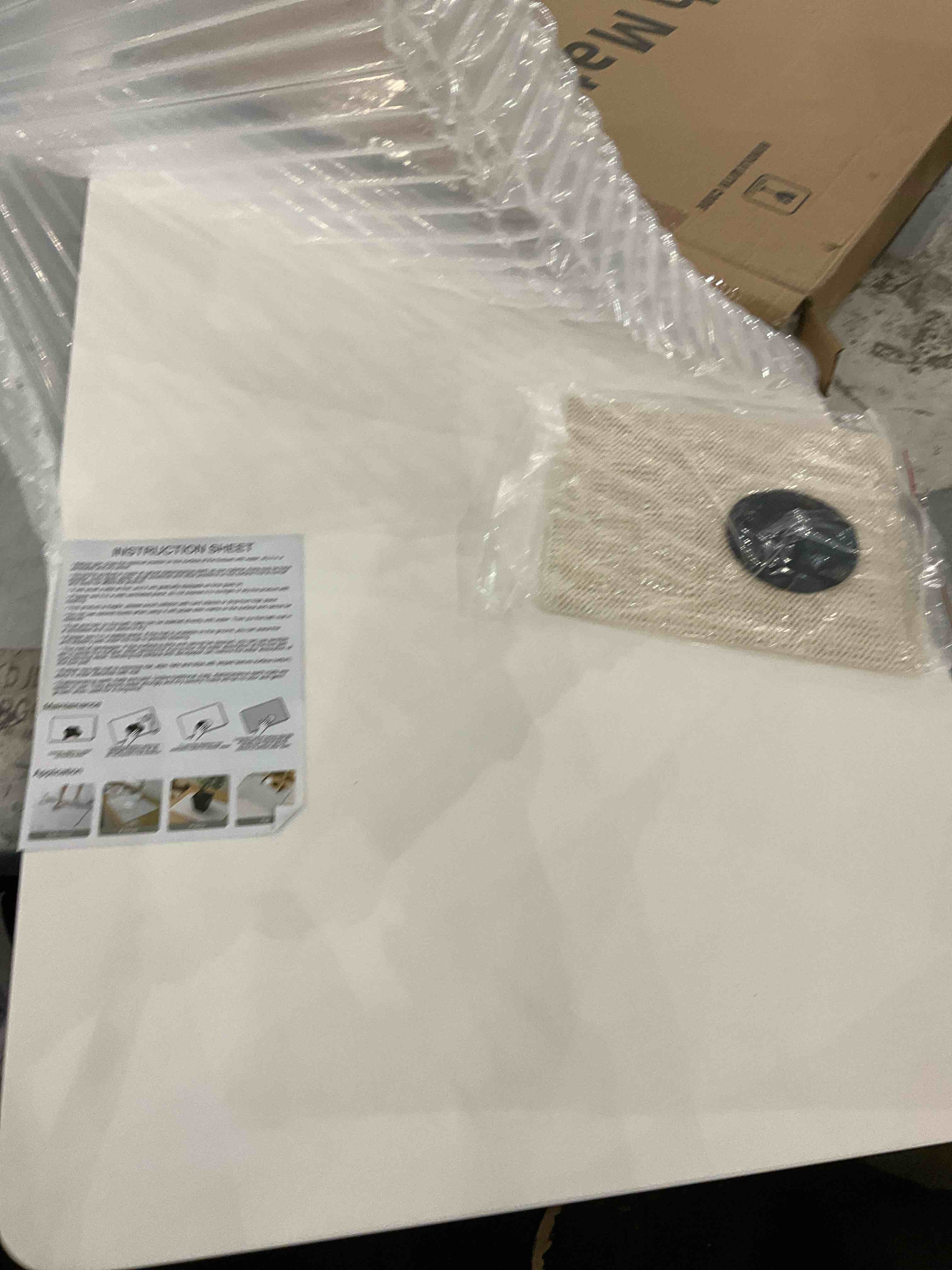 https://s3.amazonaws.com/lotting-images-prod/bidfta/PPE2493620_1746464618325.jpeg