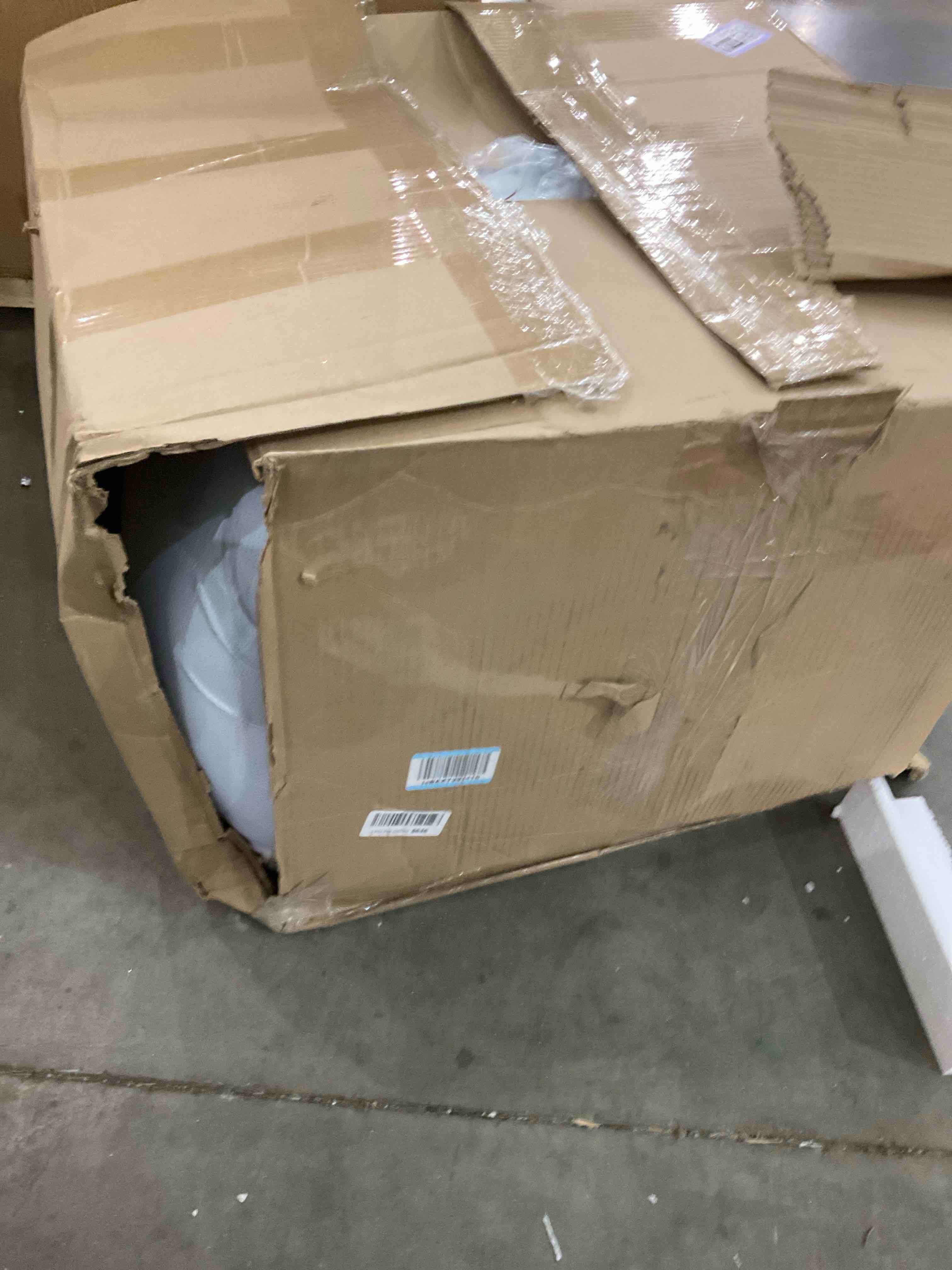 https://s3.amazonaws.com/lotting-images-prod/bidfta/PPE2493714_1746472349218.jpeg