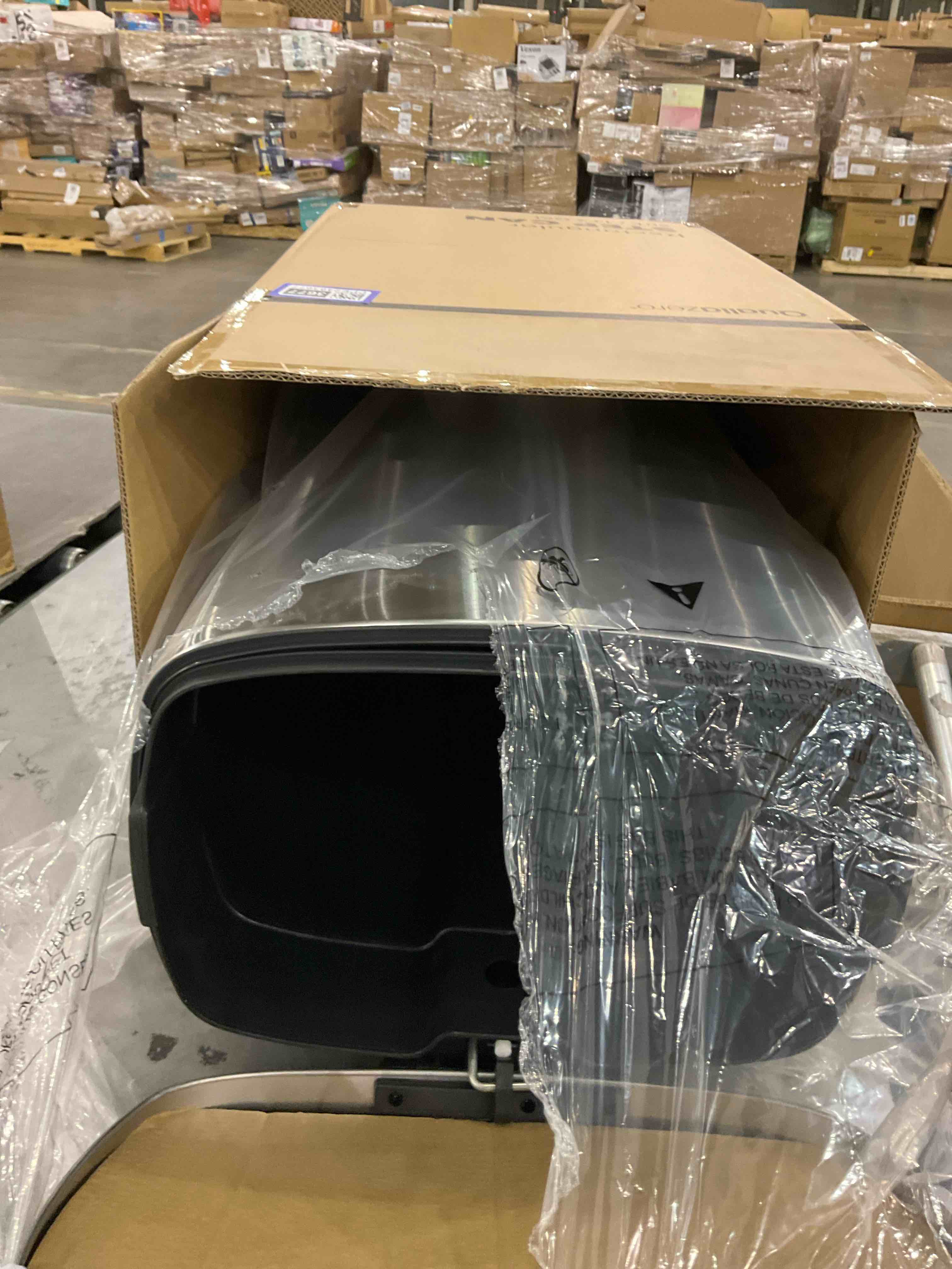 https://s3.amazonaws.com/lotting-images-prod/bidfta/PPE2493723_1746530487768.jpeg