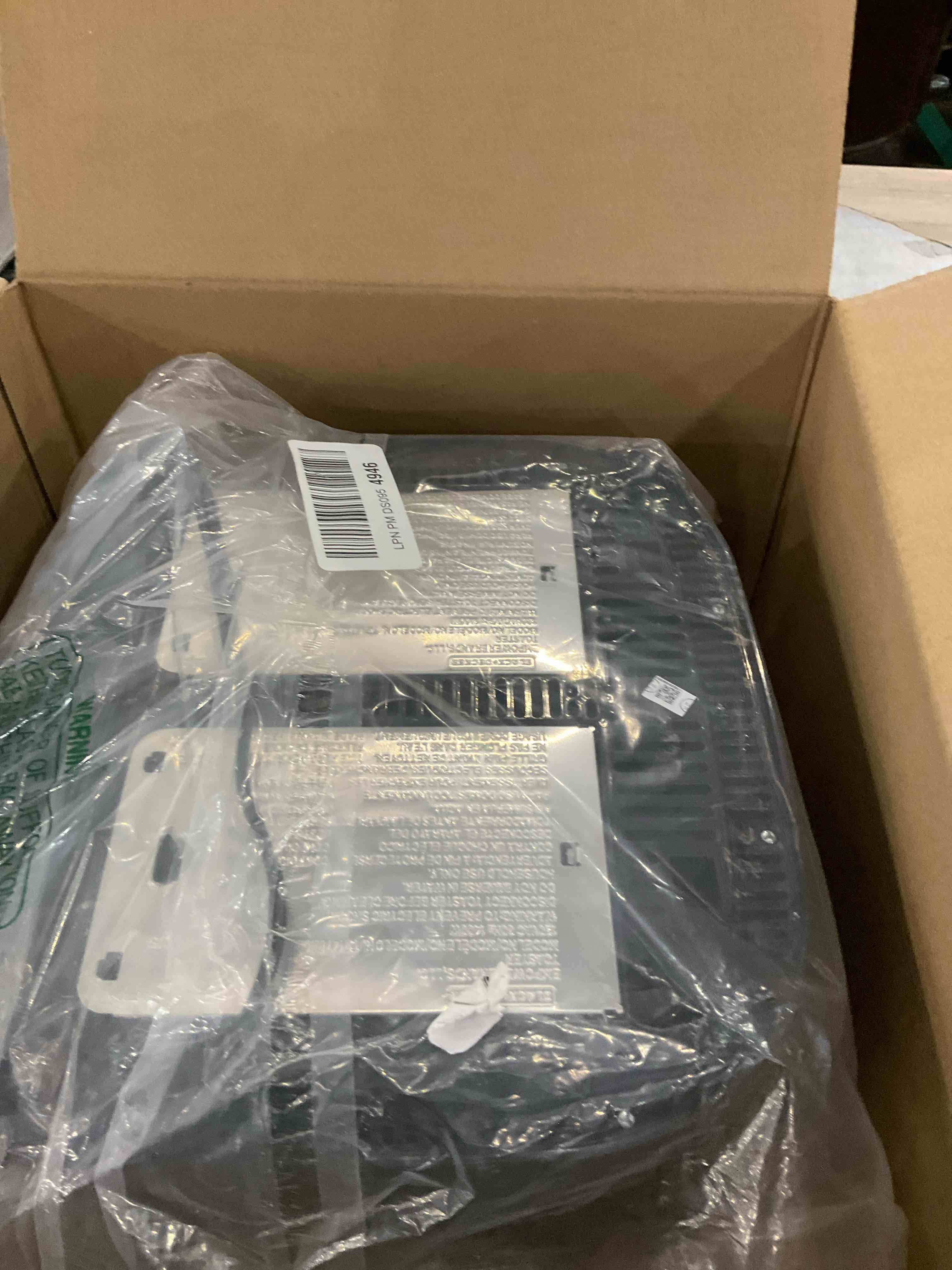 https://s3.amazonaws.com/lotting-images-prod/bidfta/PPE2493829_1746534688512.jpeg