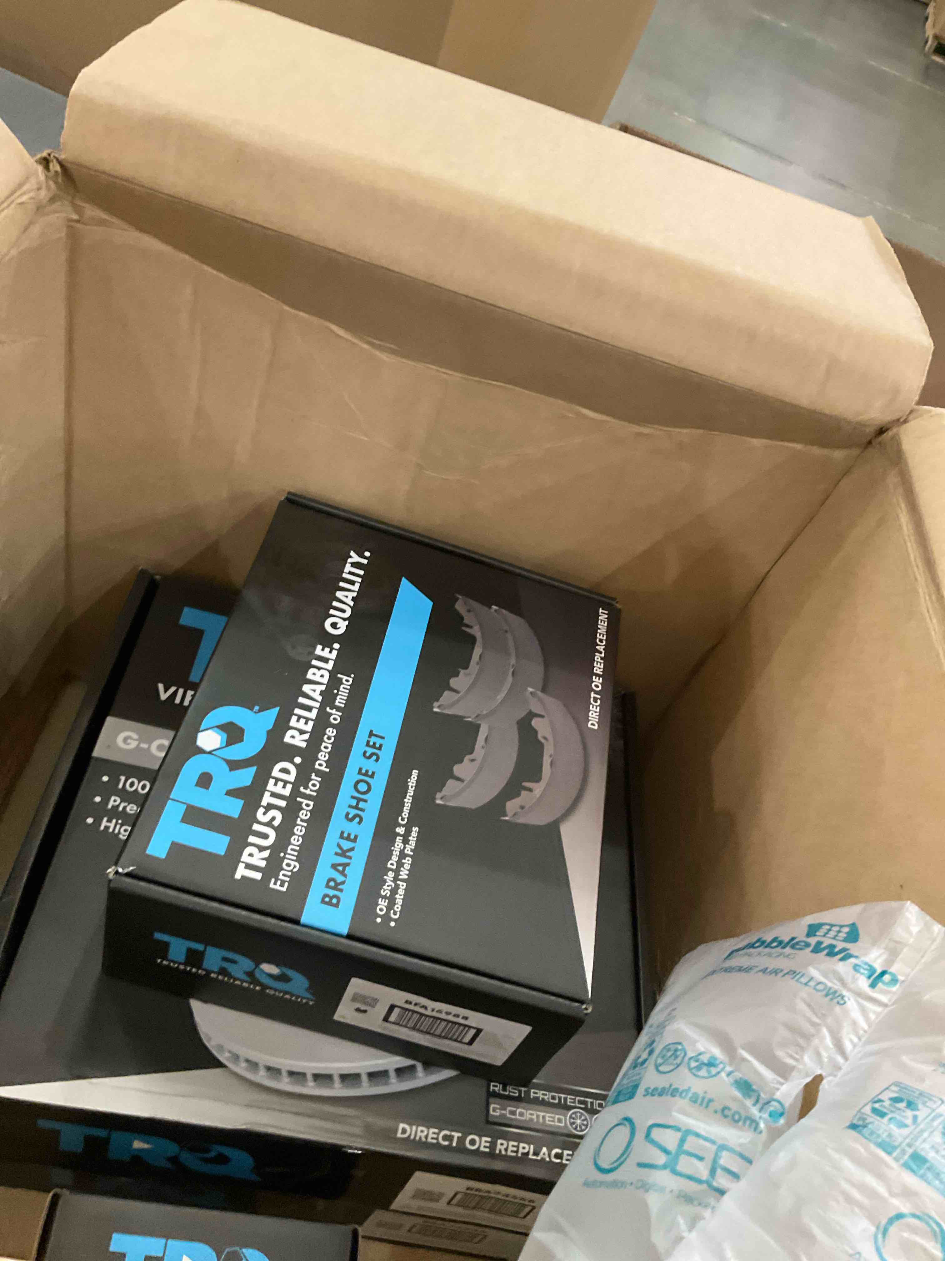 https://s3.amazonaws.com/lotting-images-prod/bidfta/PPE2493884_1746556725434.jpeg