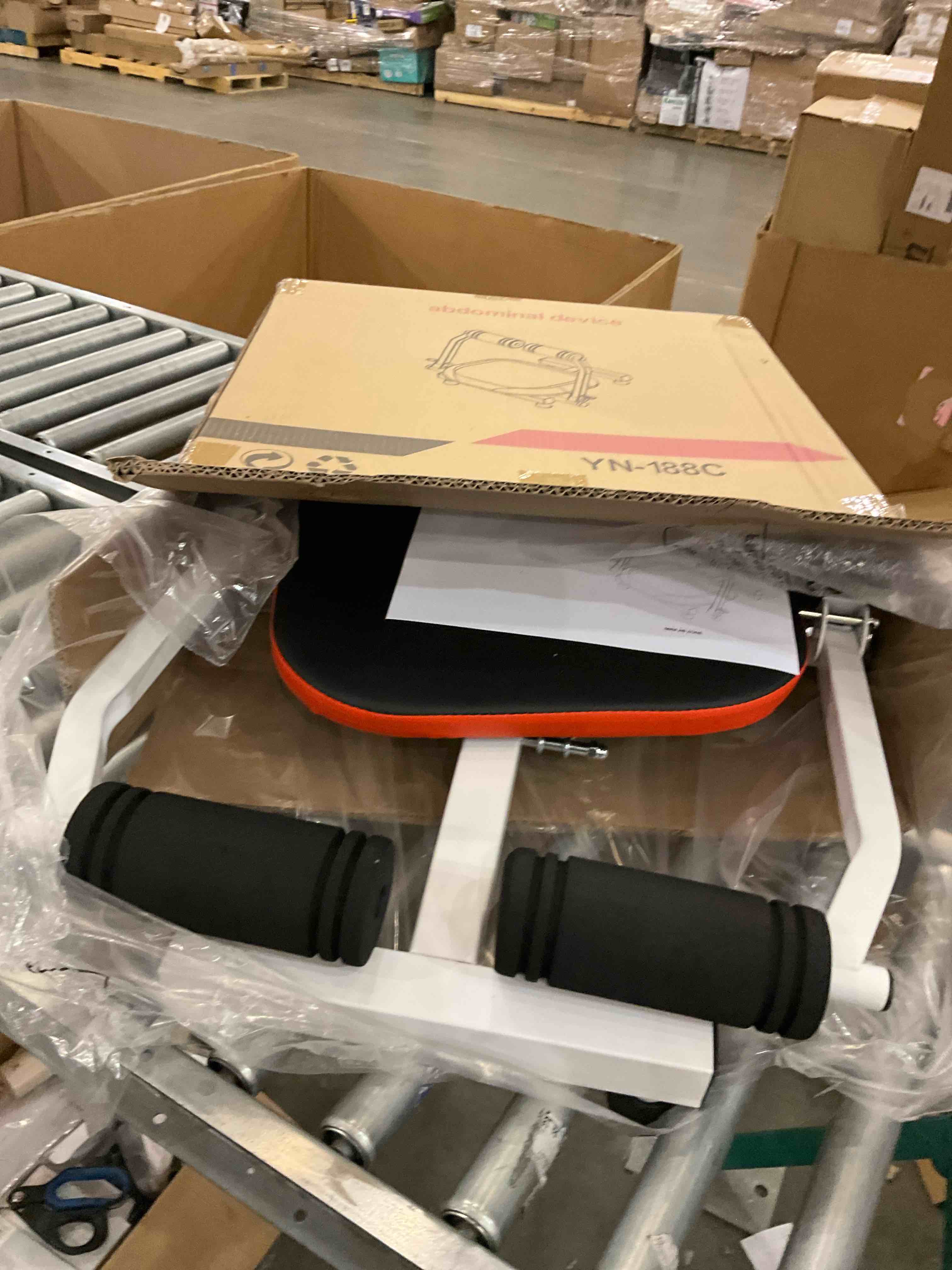 https://s3.amazonaws.com/lotting-images-prod/bidfta/PPE2493937_1746540032976.jpeg
