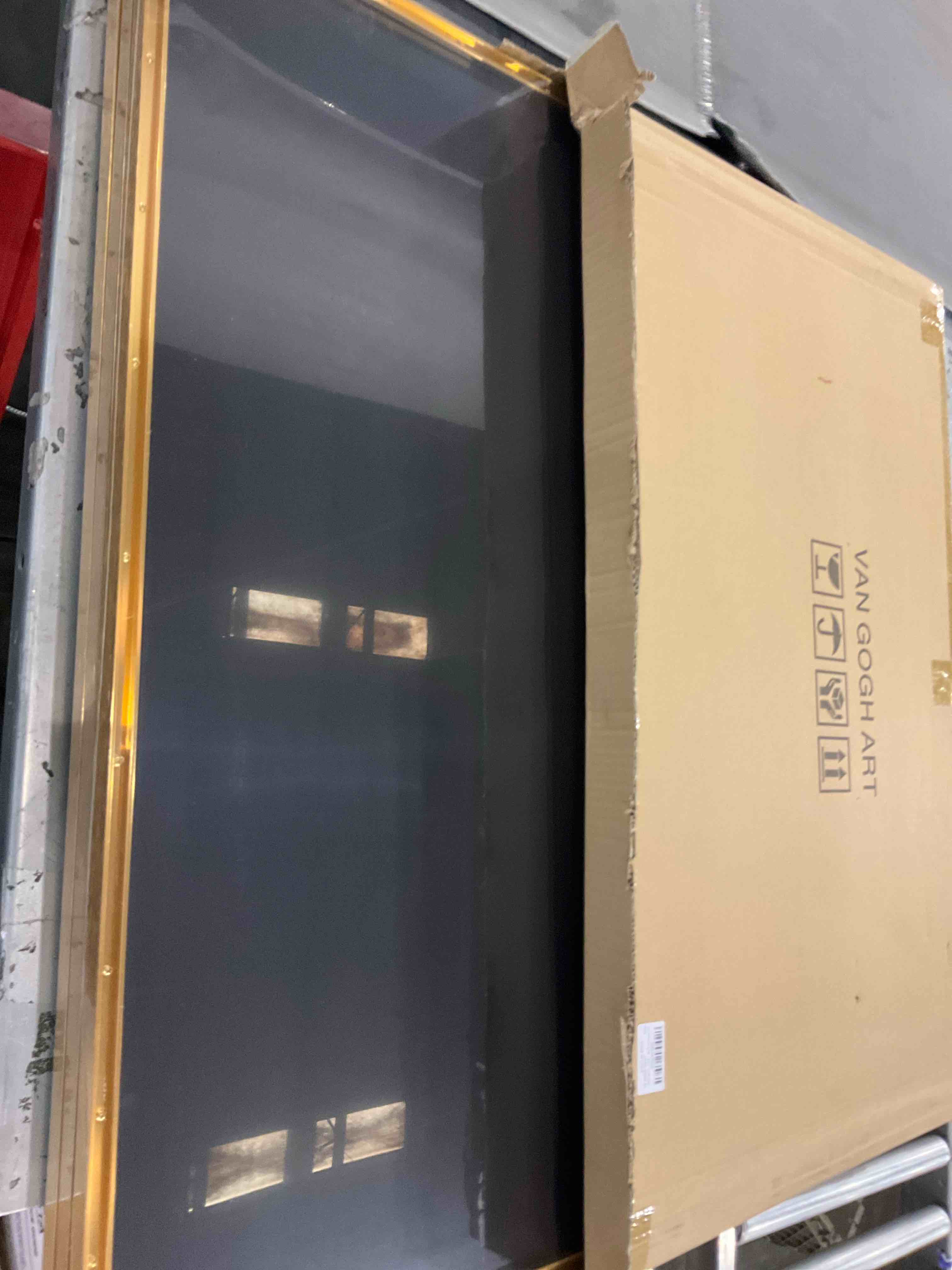 https://s3.amazonaws.com/lotting-images-prod/bidfta/PPE2495172_1746015323506.jpeg