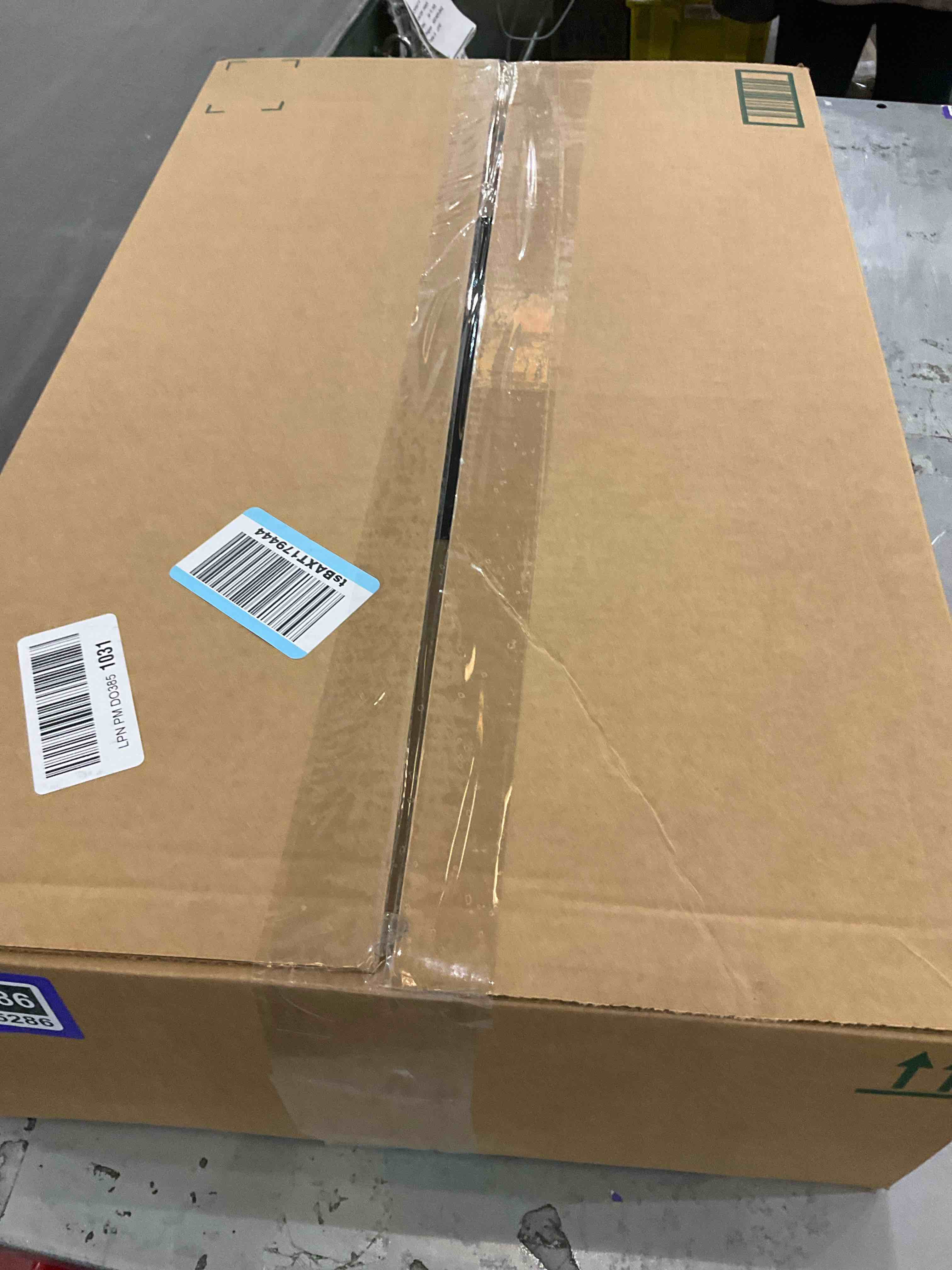 https://s3.amazonaws.com/lotting-images-prod/bidfta/PPE2495286_1746020098230.jpeg