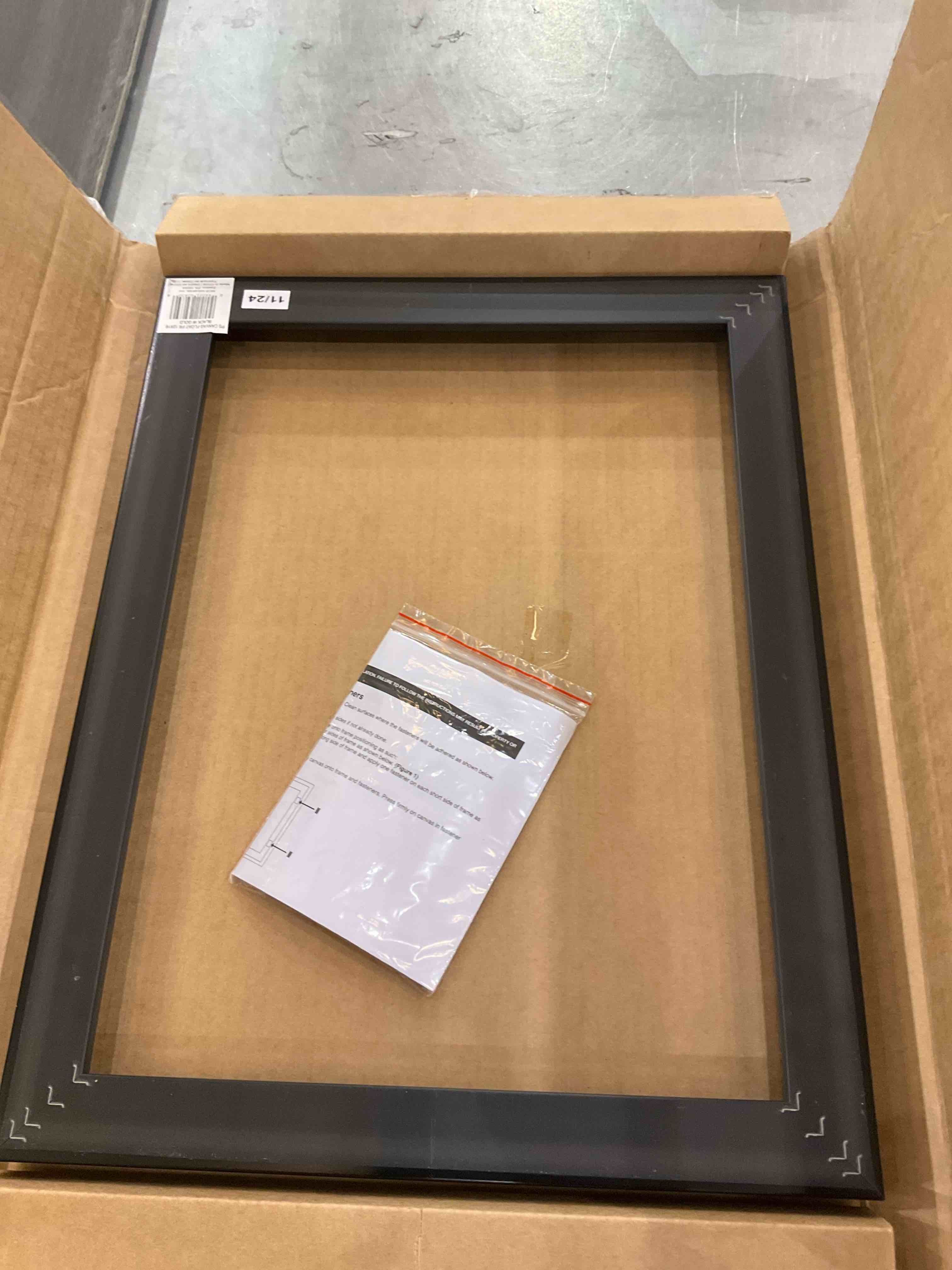 https://s3.amazonaws.com/lotting-images-prod/bidfta/PPE2495559_1746023446668.jpeg