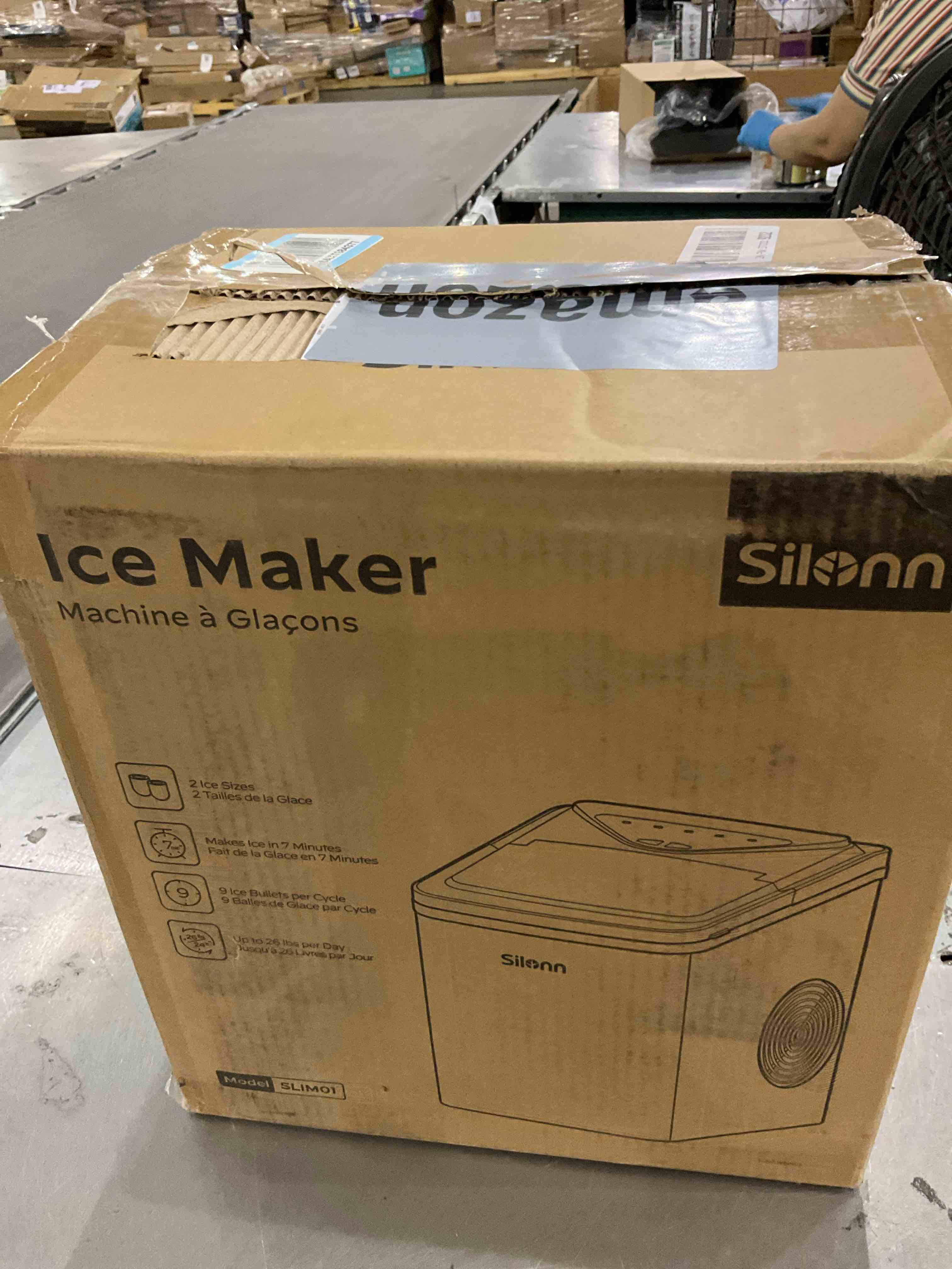 https://s3.amazonaws.com/lotting-images-prod/bidfta/PPE2495943_1746100486108.jpeg