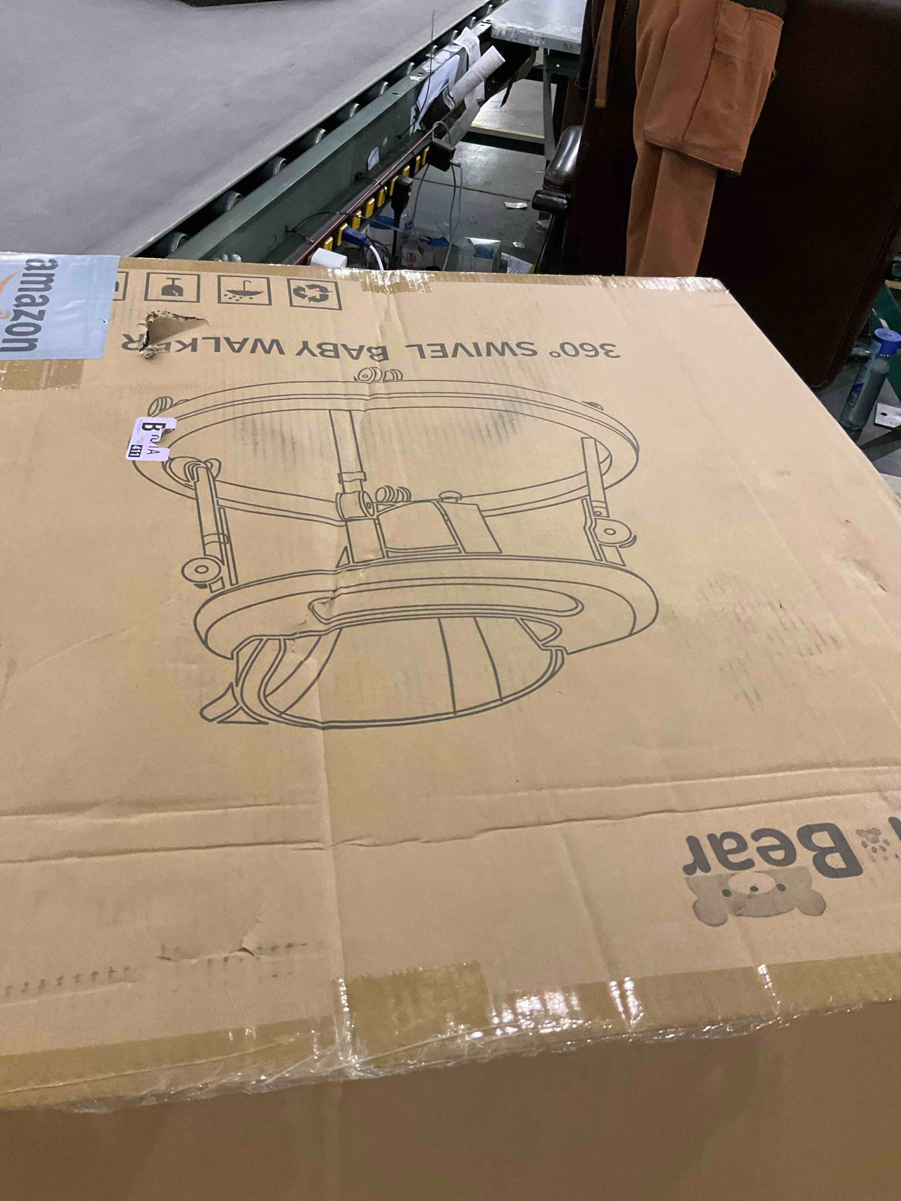 https://s3.amazonaws.com/lotting-images-prod/bidfta/PPE2495947_1746101303492.jpeg