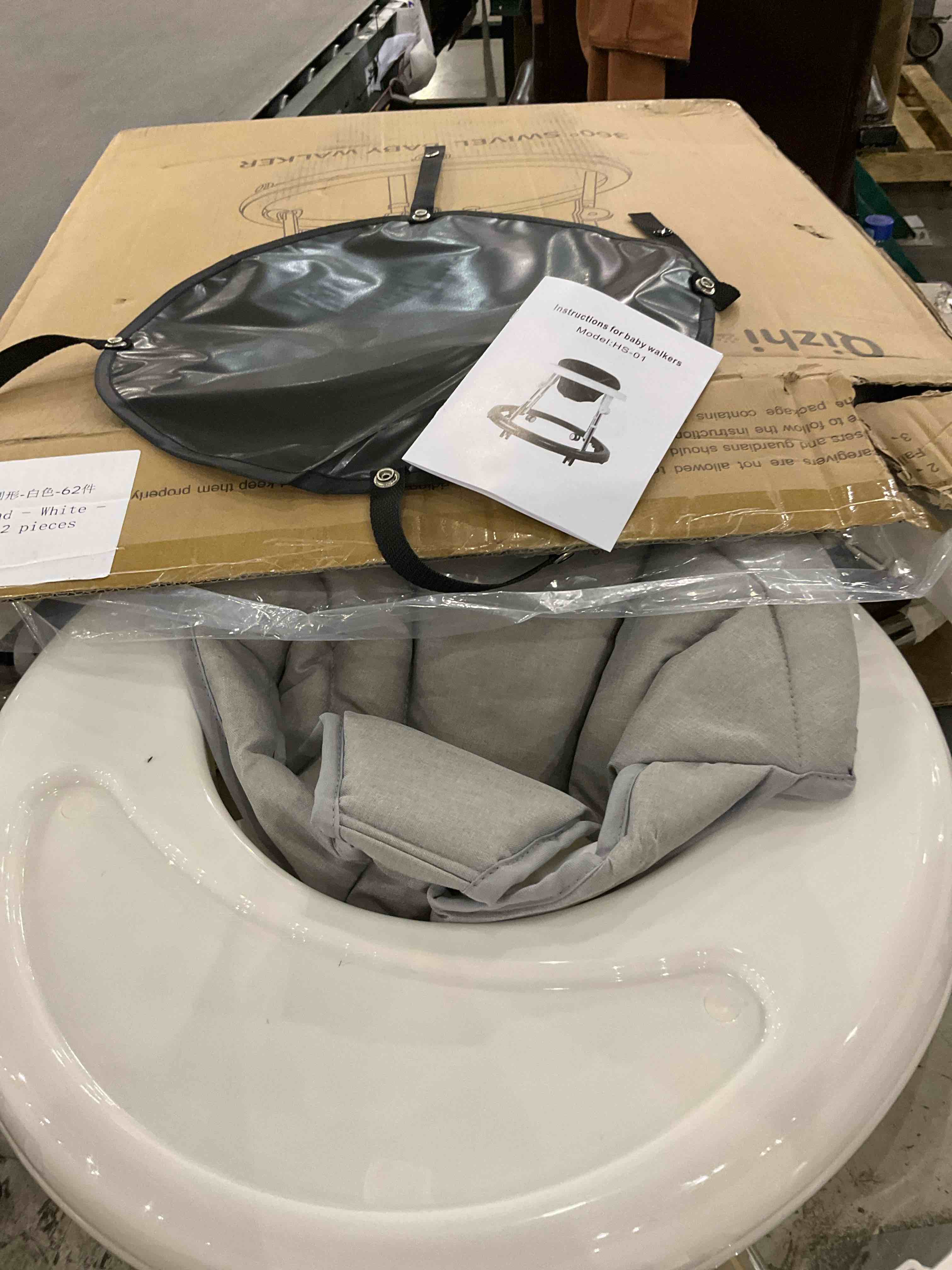 https://s3.amazonaws.com/lotting-images-prod/bidfta/PPE2495947_1746101322557.jpeg