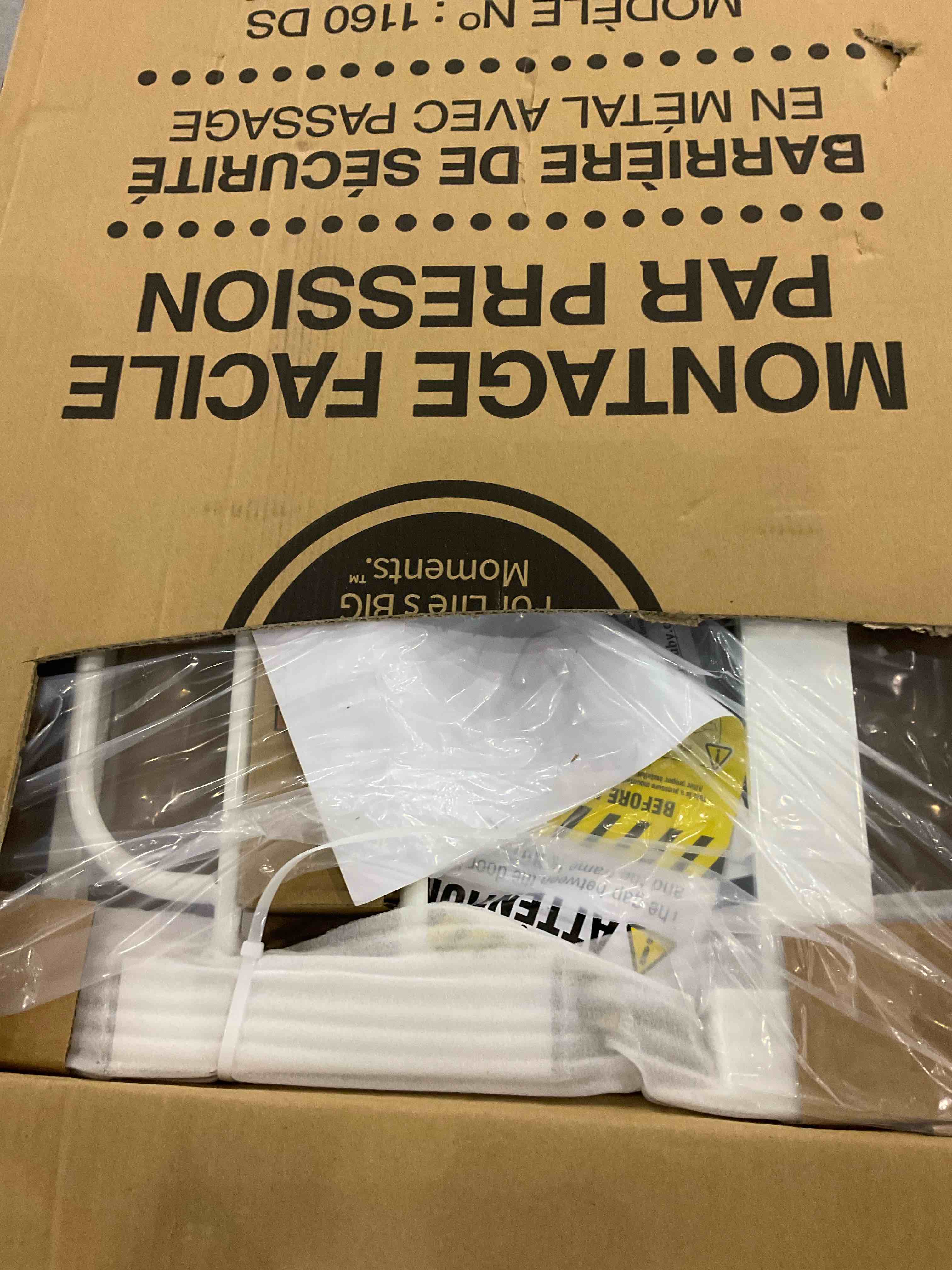 https://s3.amazonaws.com/lotting-images-prod/bidfta/PPE2495971_1746099403685.jpeg
