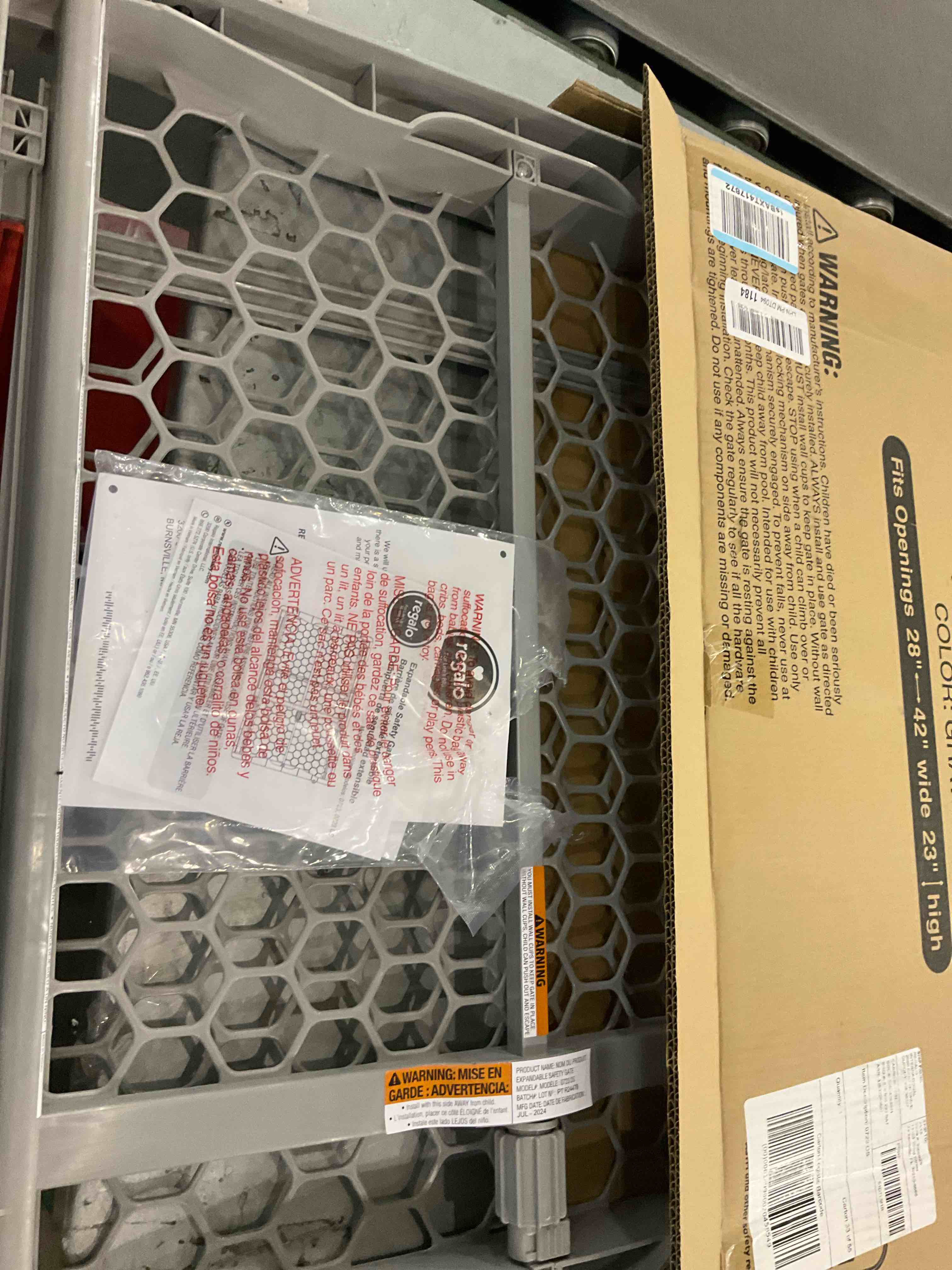 https://s3.amazonaws.com/lotting-images-prod/bidfta/PPE2496109_1746101548146.jpeg
