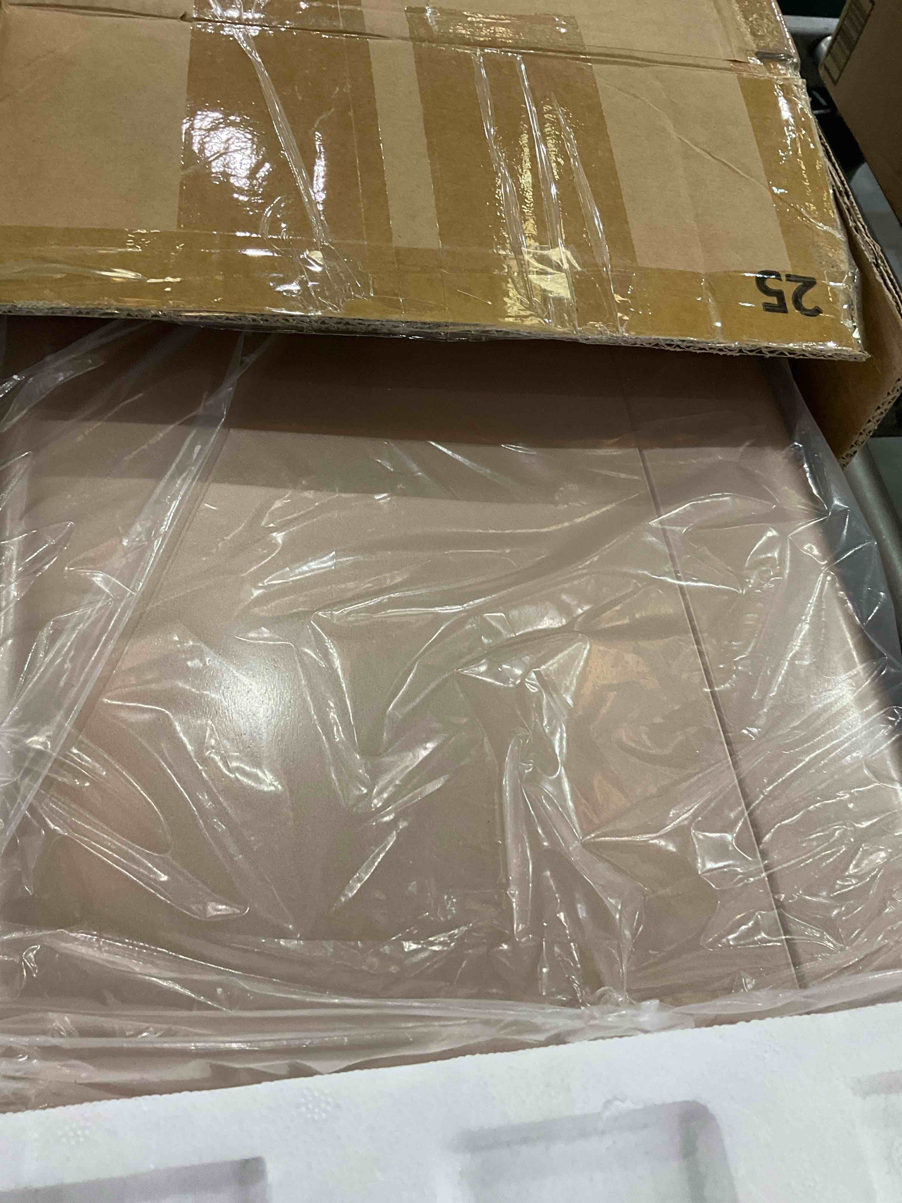 https://s3.amazonaws.com/lotting-images-prod/bidfta/PPE2496377_1746111505962.jpeg