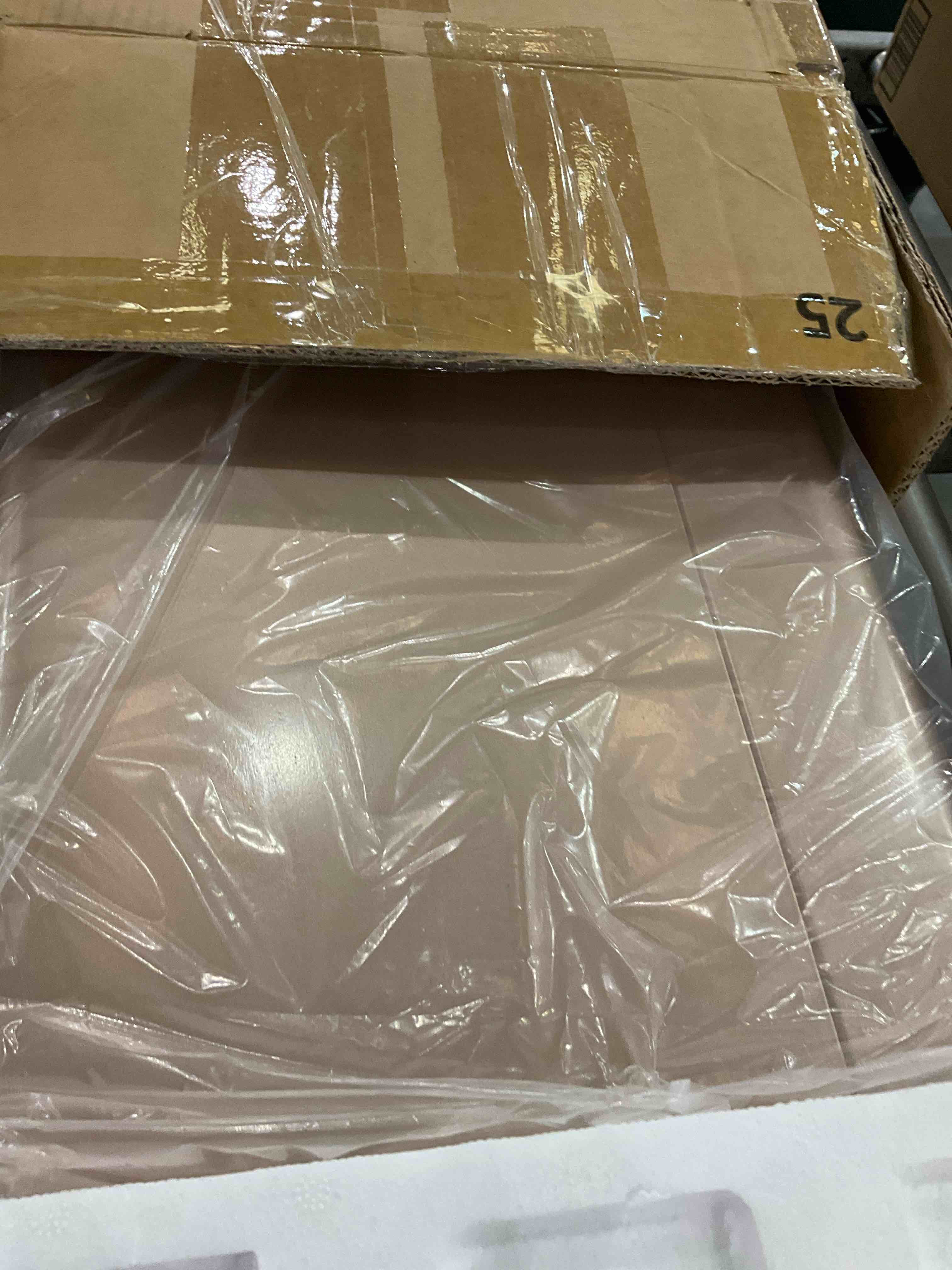 https://s3.amazonaws.com/lotting-images-prod/bidfta/PPE2496377_1746111507013.jpeg