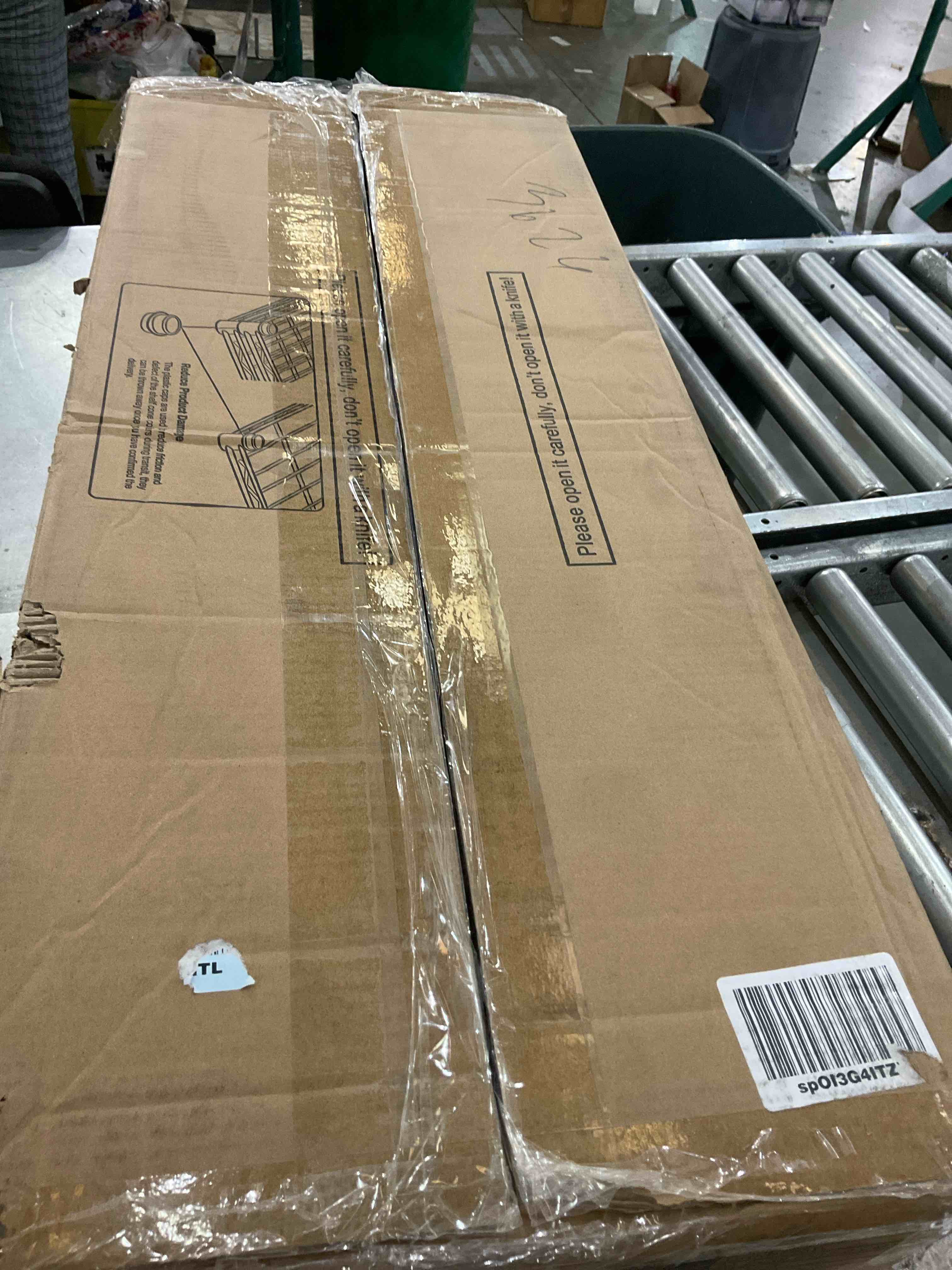 https://s3.amazonaws.com/lotting-images-prod/bidfta/PPE2496384_1746112751625.jpeg