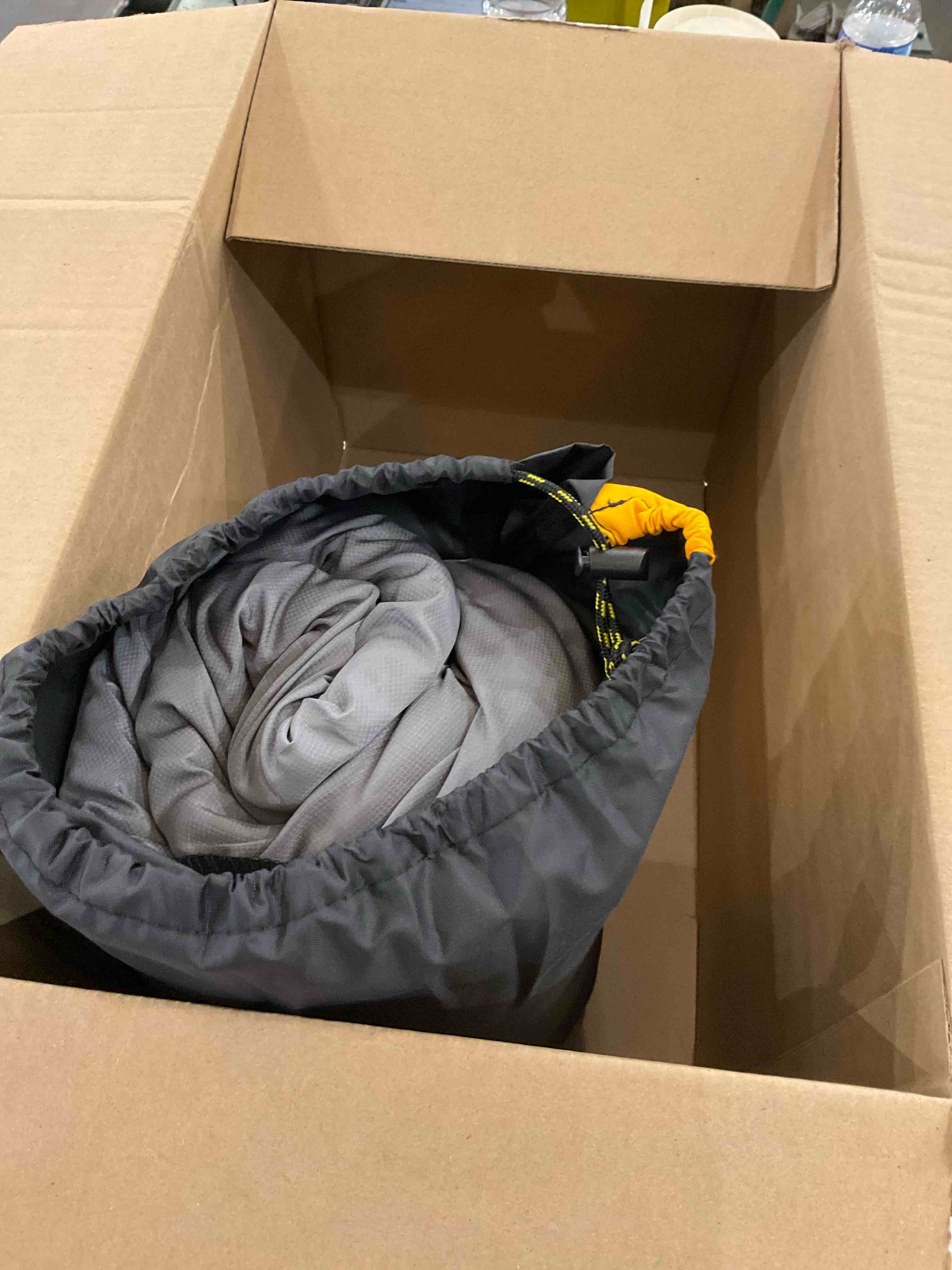 https://s3.amazonaws.com/lotting-images-prod/bidfta/PPE2496411_1746110051640.jpeg