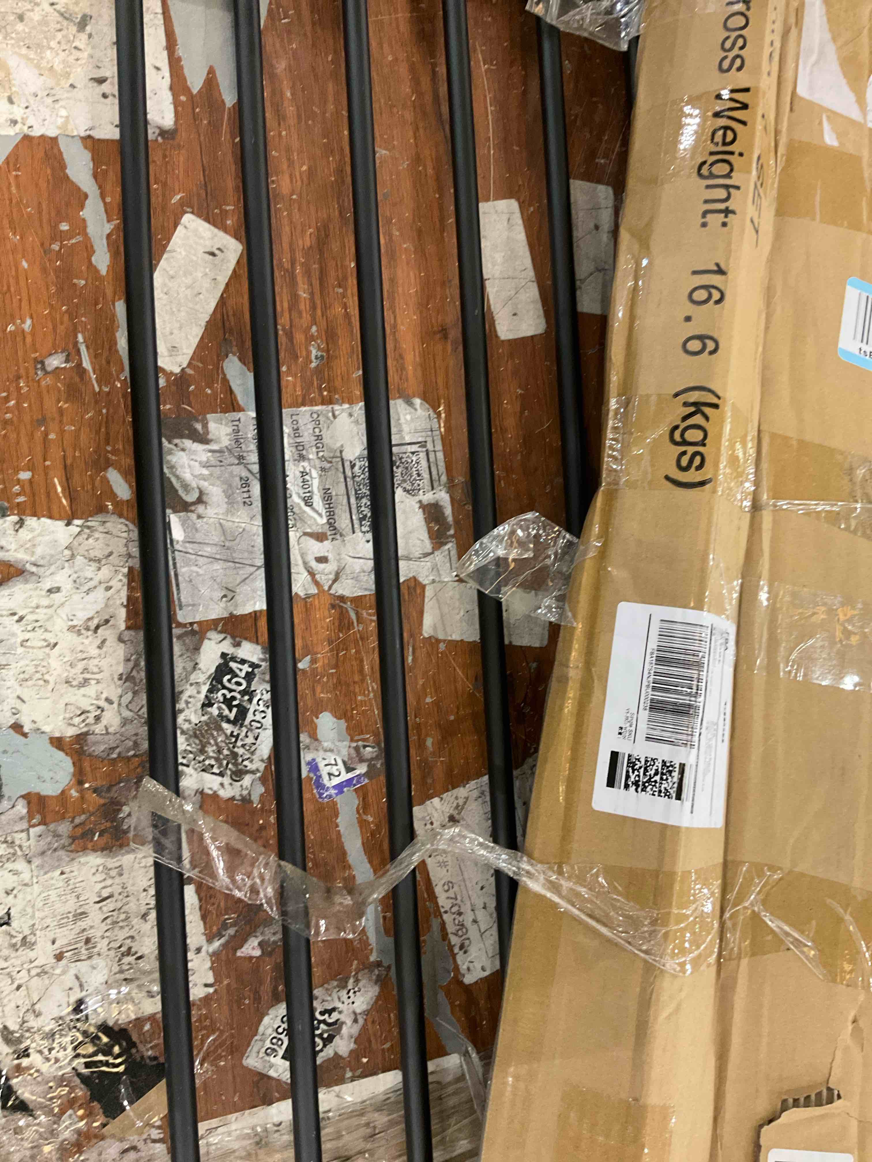 https://s3.amazonaws.com/lotting-images-prod/bidfta/PPE2496494_1746112114069.jpeg