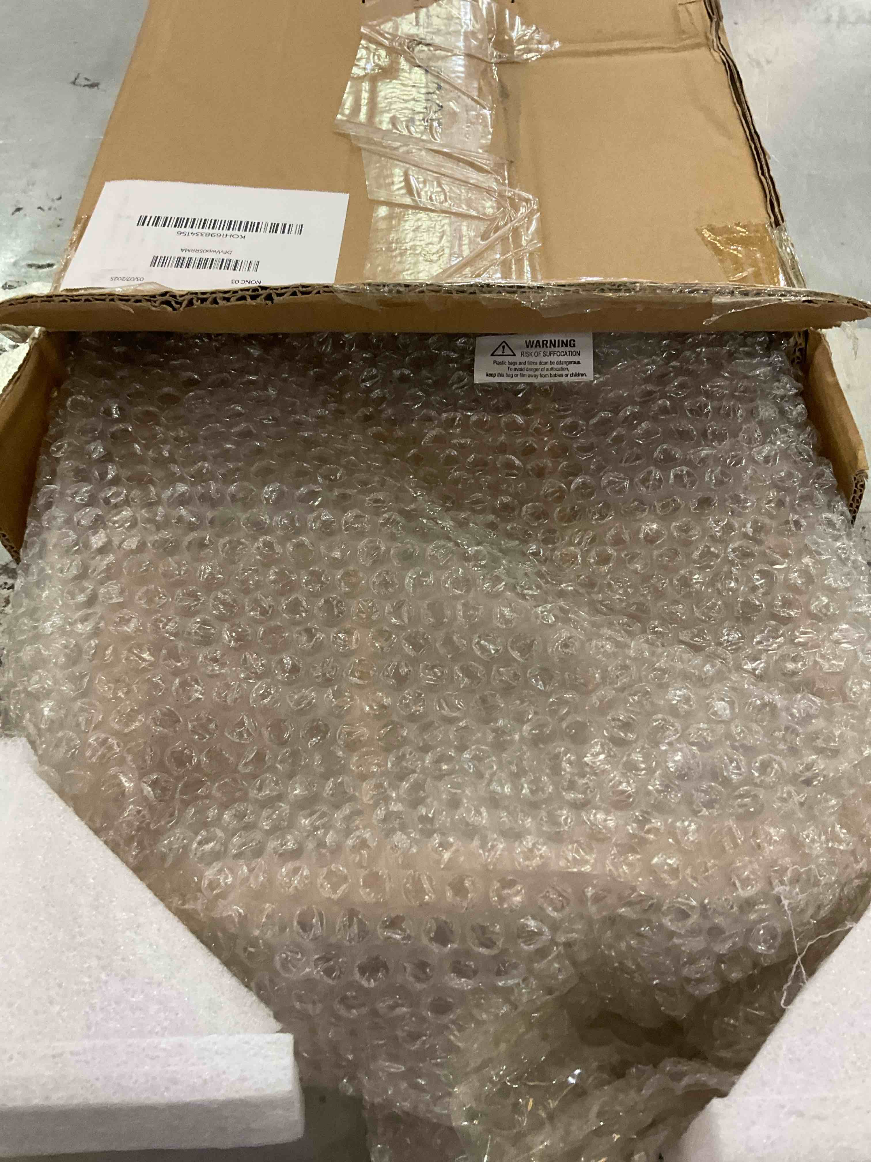 https://s3.amazonaws.com/lotting-images-prod/bidfta/PPE2496687_1746117818864.jpeg