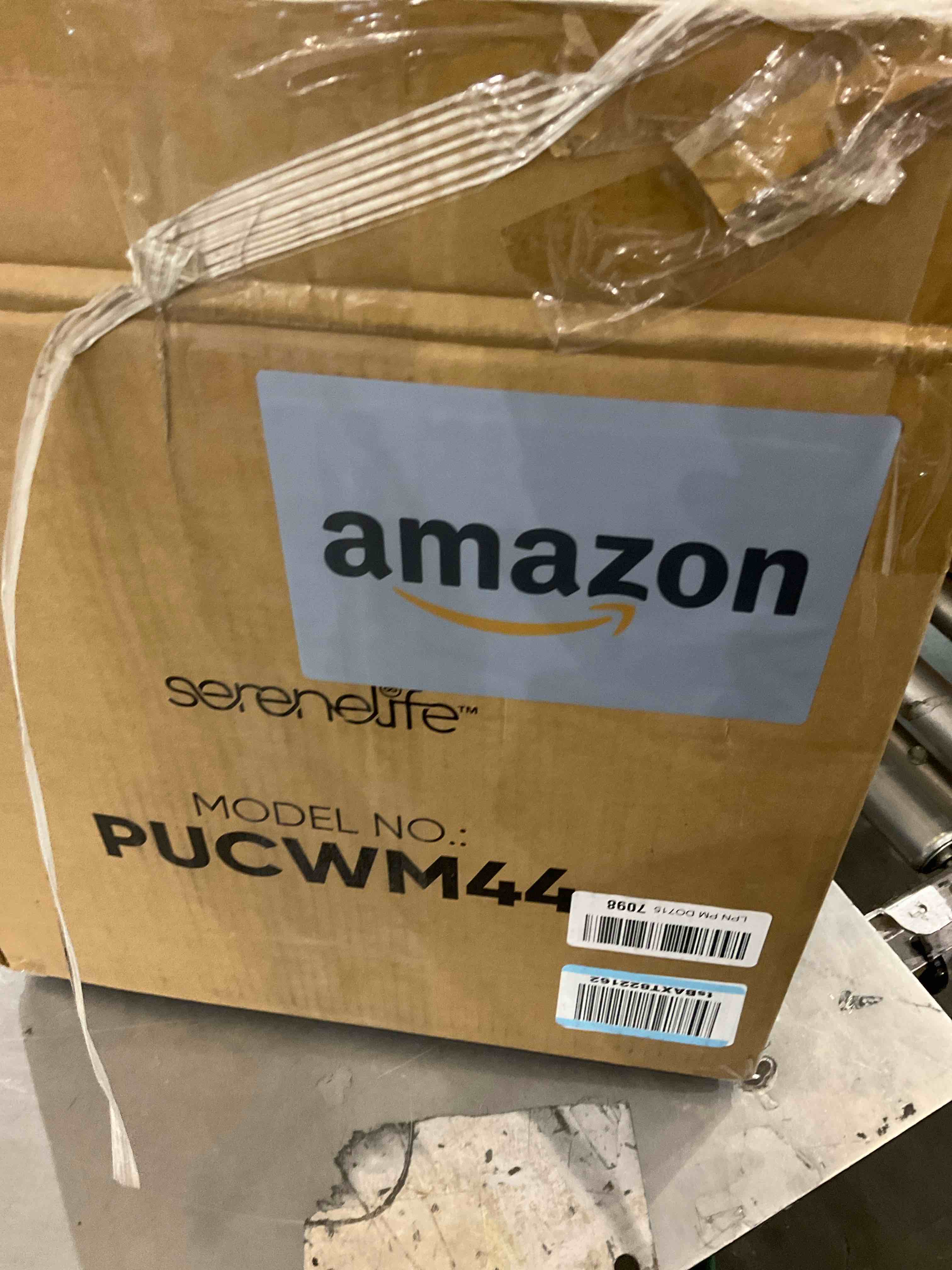 https://s3.amazonaws.com/lotting-images-prod/bidfta/PPE2496756_1746120083857.jpeg