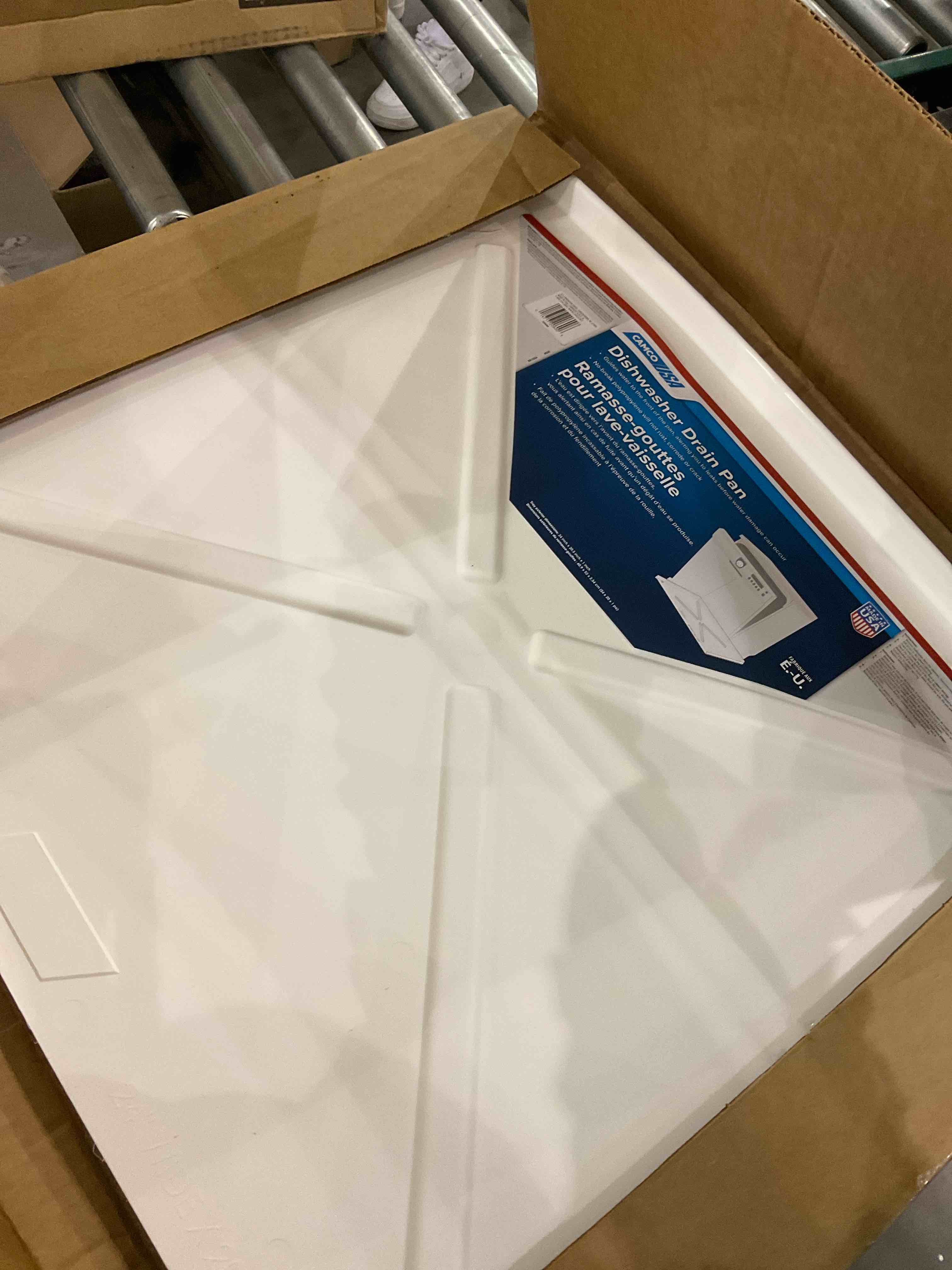 https://s3.amazonaws.com/lotting-images-prod/bidfta/PPE2496757_1746119724521.jpeg