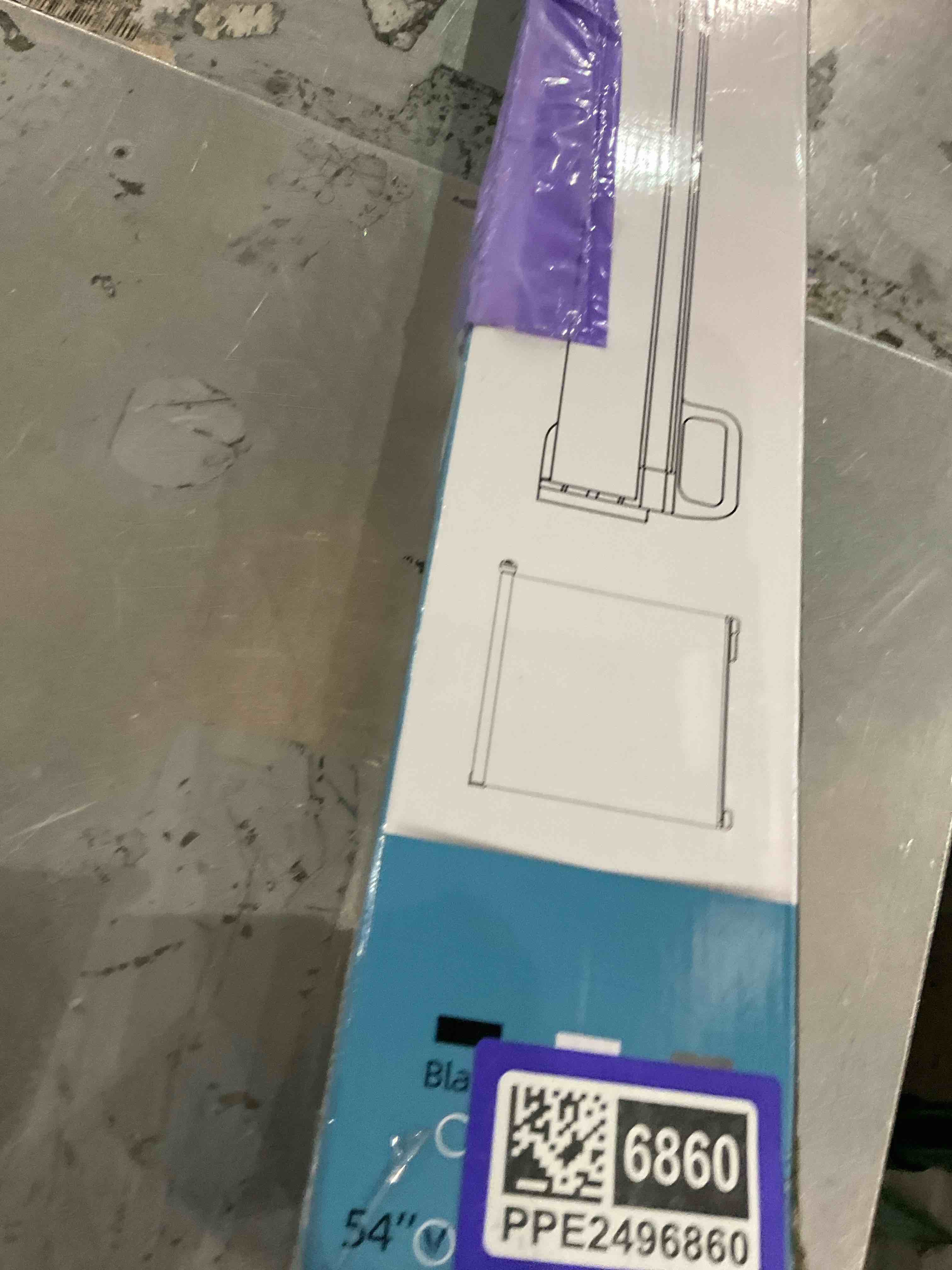 https://s3.amazonaws.com/lotting-images-prod/bidfta/PPE2496860_1746119059819.jpeg