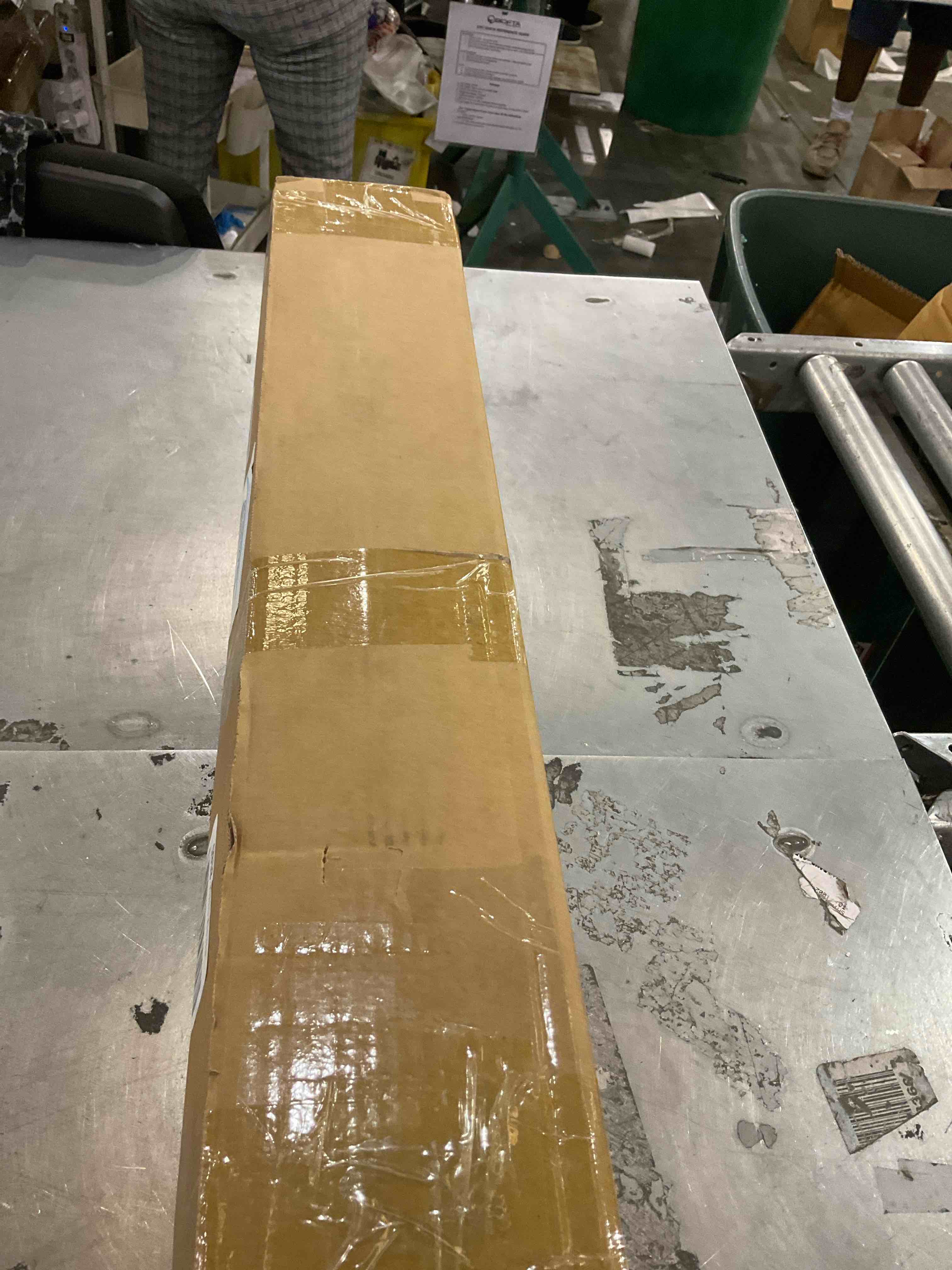 https://s3.amazonaws.com/lotting-images-prod/bidfta/PPE2496920_1746121181500.jpeg