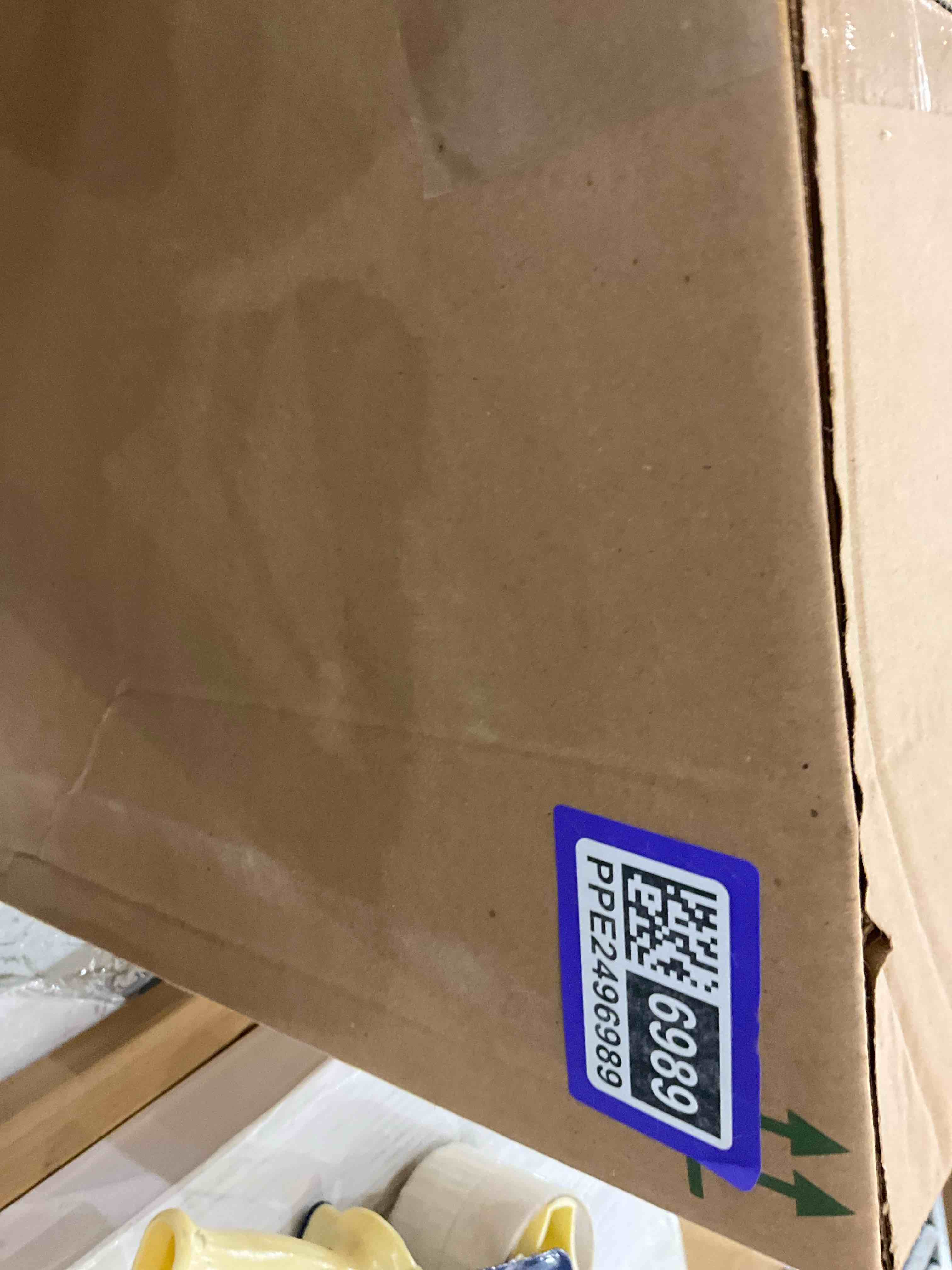 https://s3.amazonaws.com/lotting-images-prod/bidfta/PPE2496989_1746124350241.jpeg