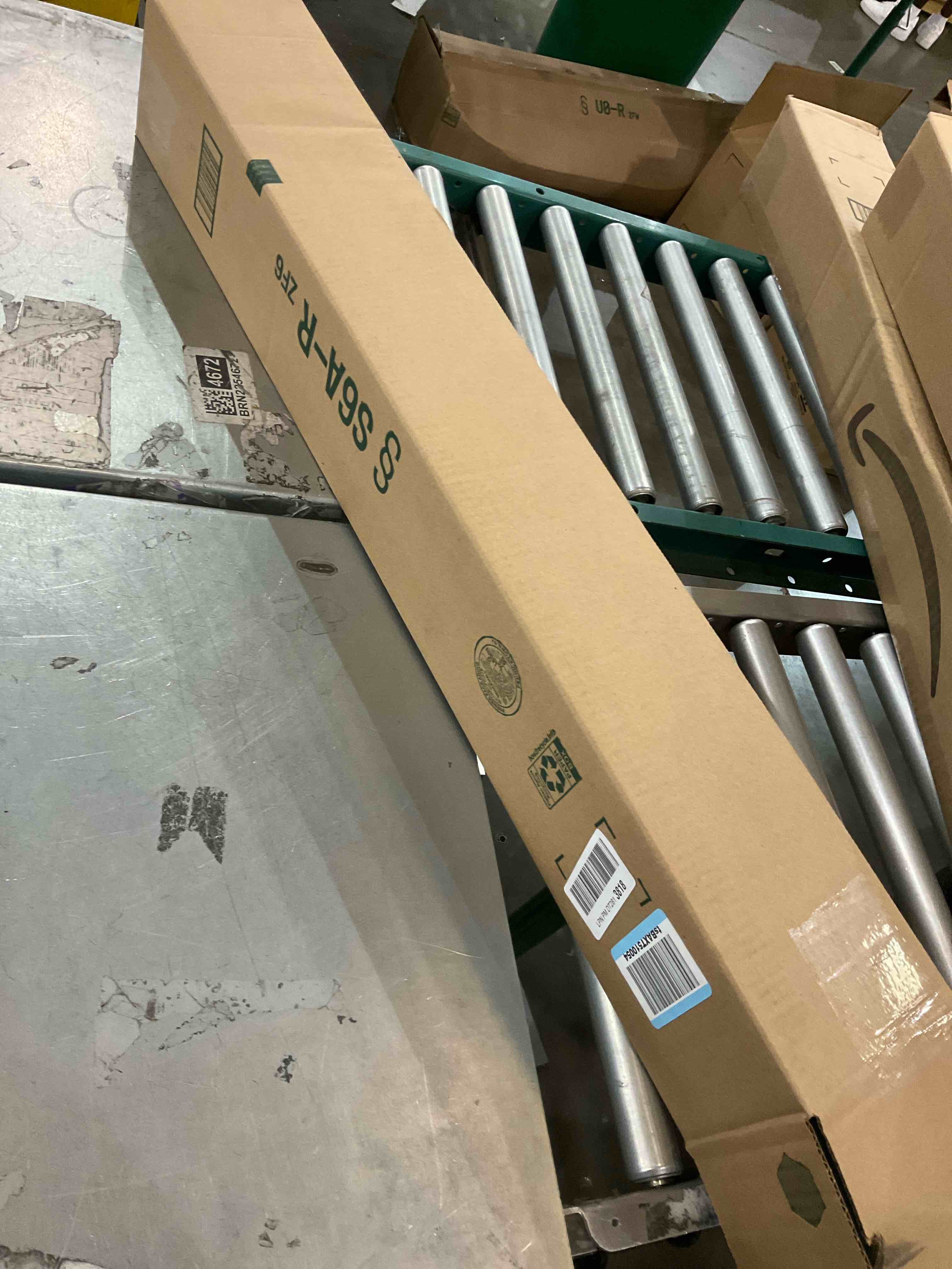 https://s3.amazonaws.com/lotting-images-prod/bidfta/PPE2497002_1746123833005.jpeg
