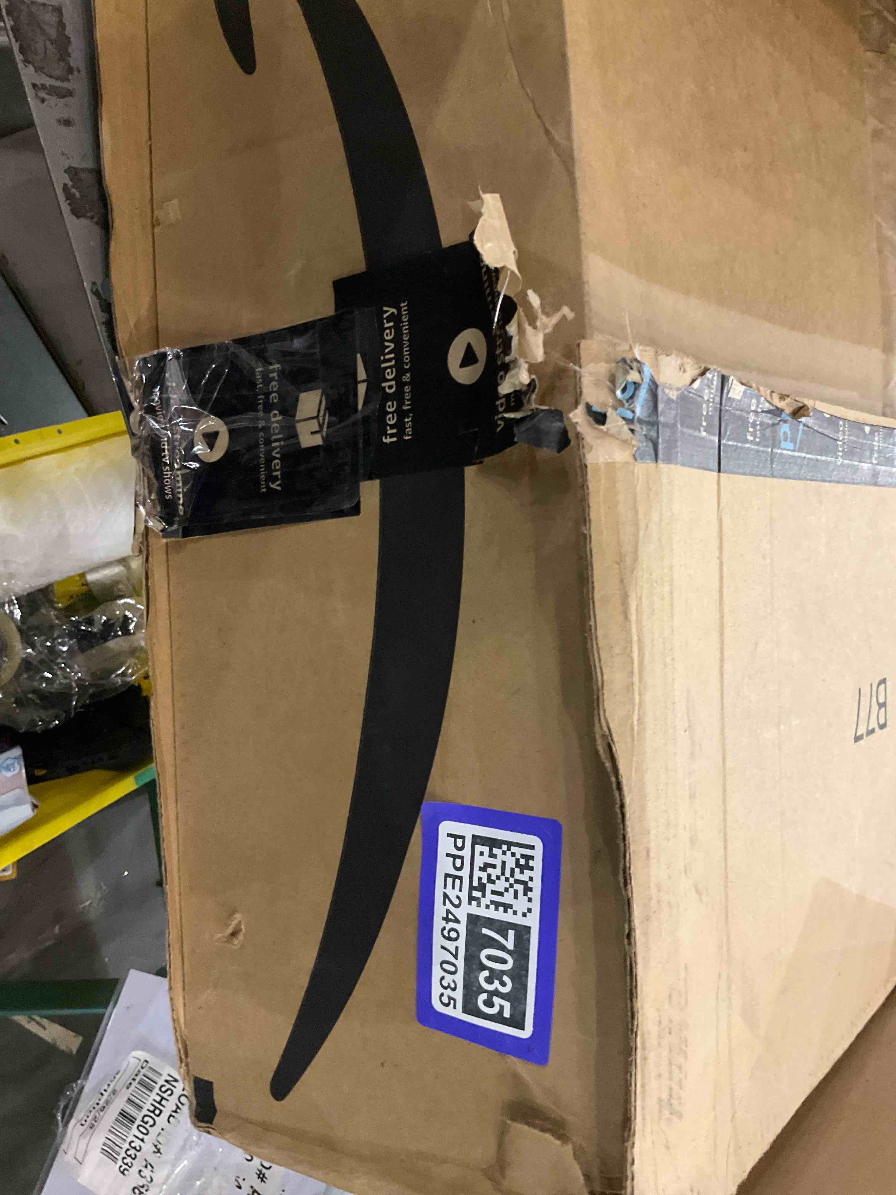 https://s3.amazonaws.com/lotting-images-prod/bidfta/PPE2497035_1746184393366.jpeg