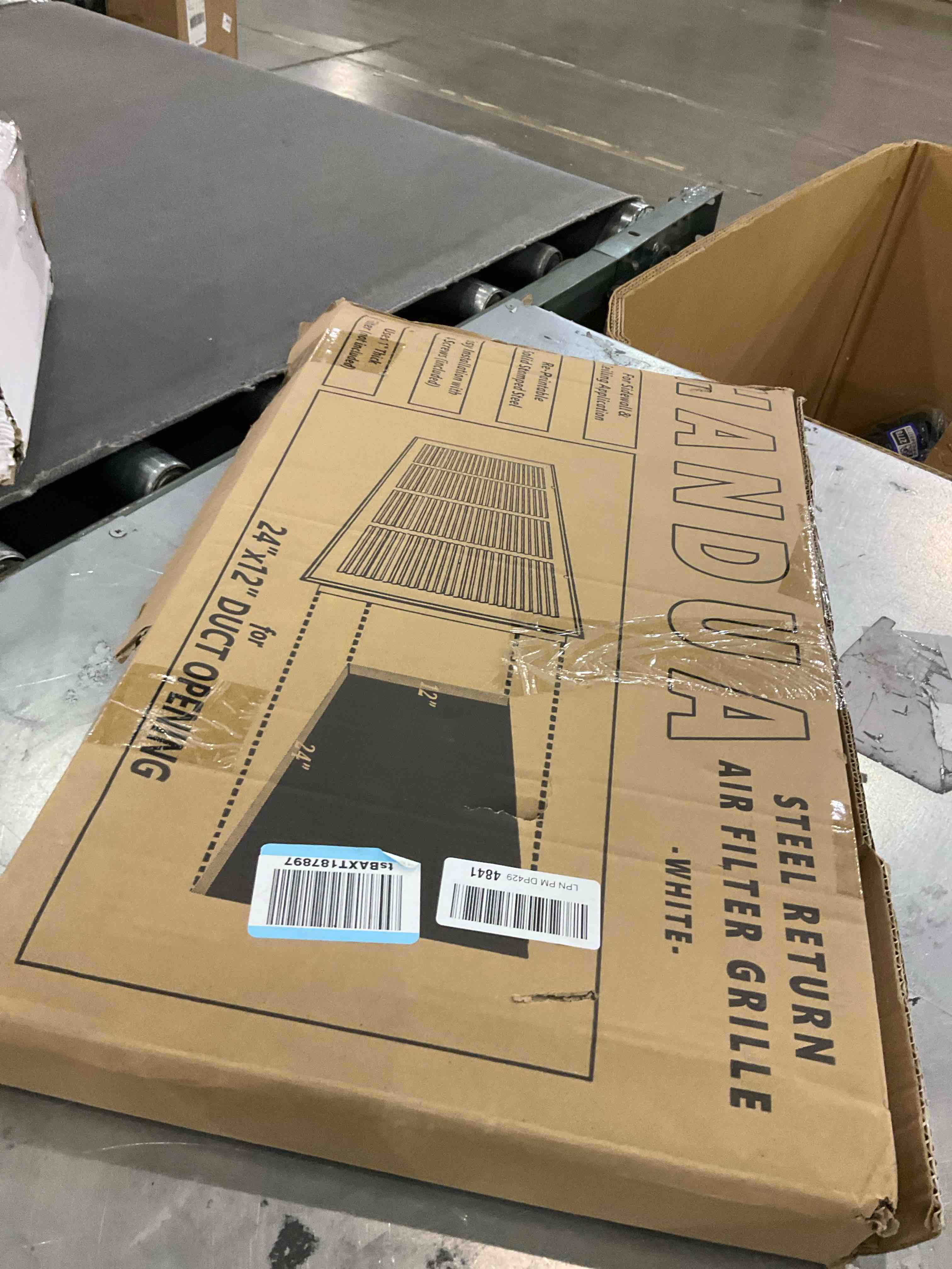 https://s3.amazonaws.com/lotting-images-prod/bidfta/PPE2497115_1746185102140.jpeg