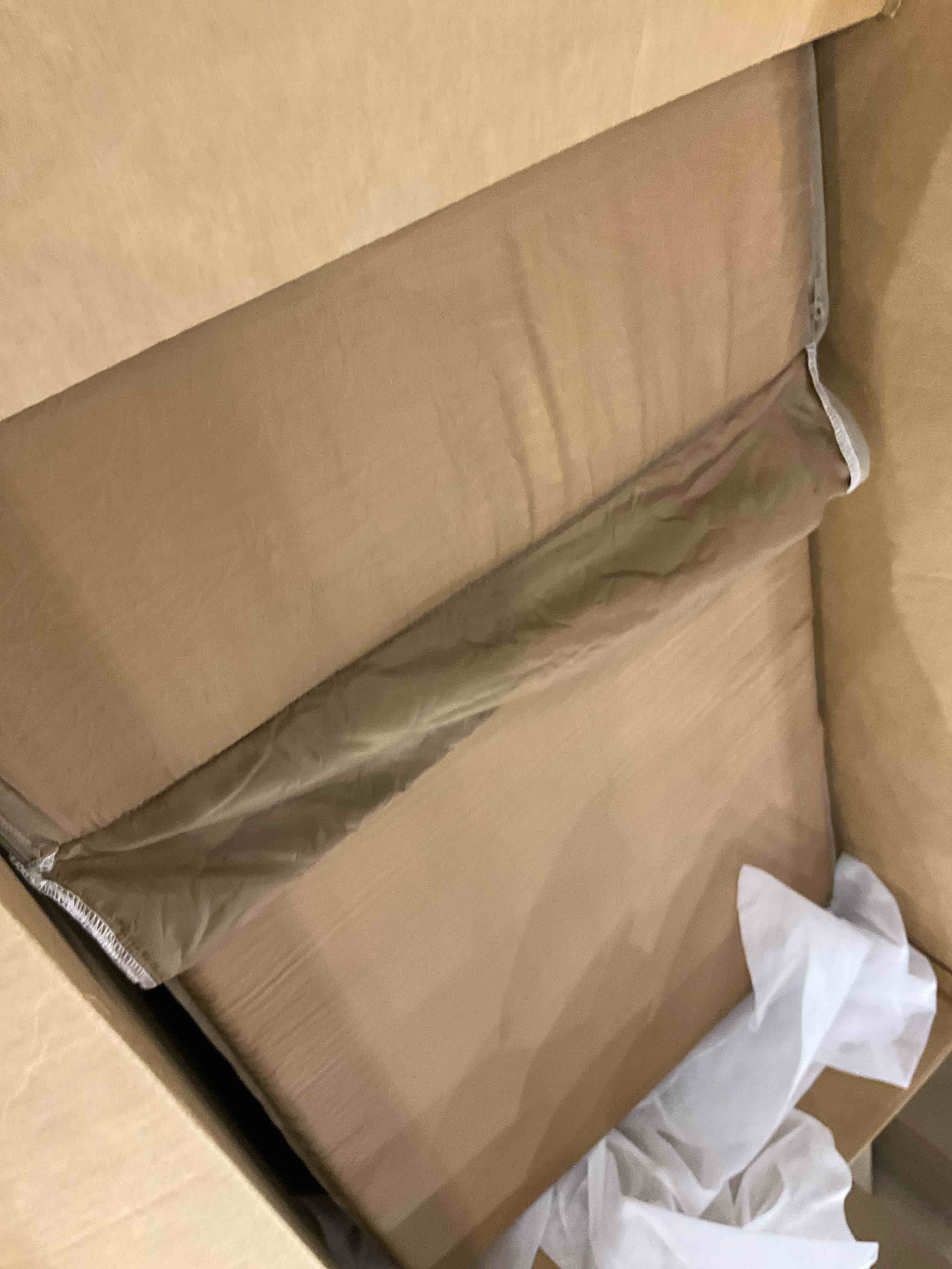 https://s3.amazonaws.com/lotting-images-prod/bidfta/PPE2497212_1746187168867.jpeg