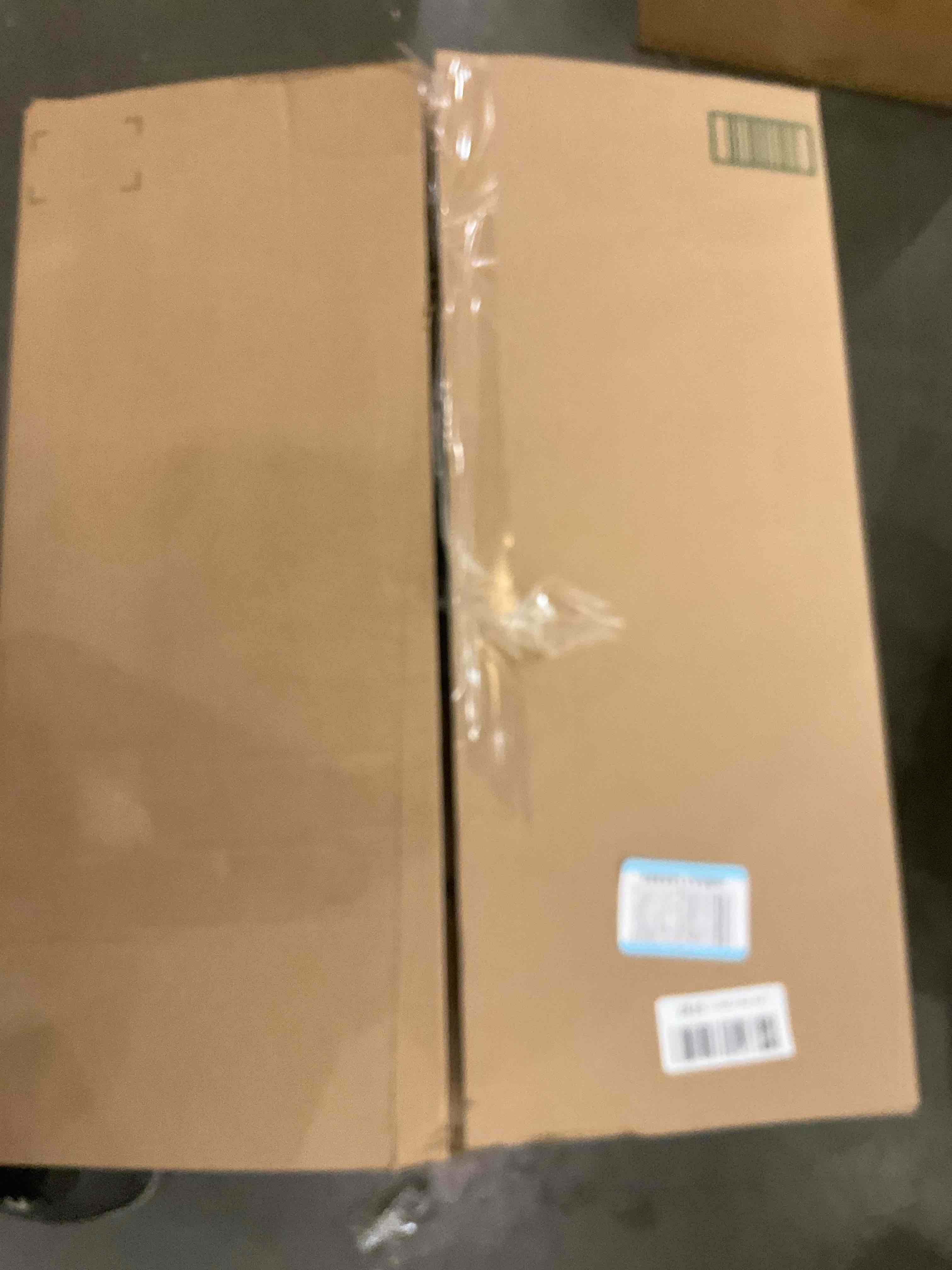 https://s3.amazonaws.com/lotting-images-prod/bidfta/PPE2497239_1746193655083.jpeg