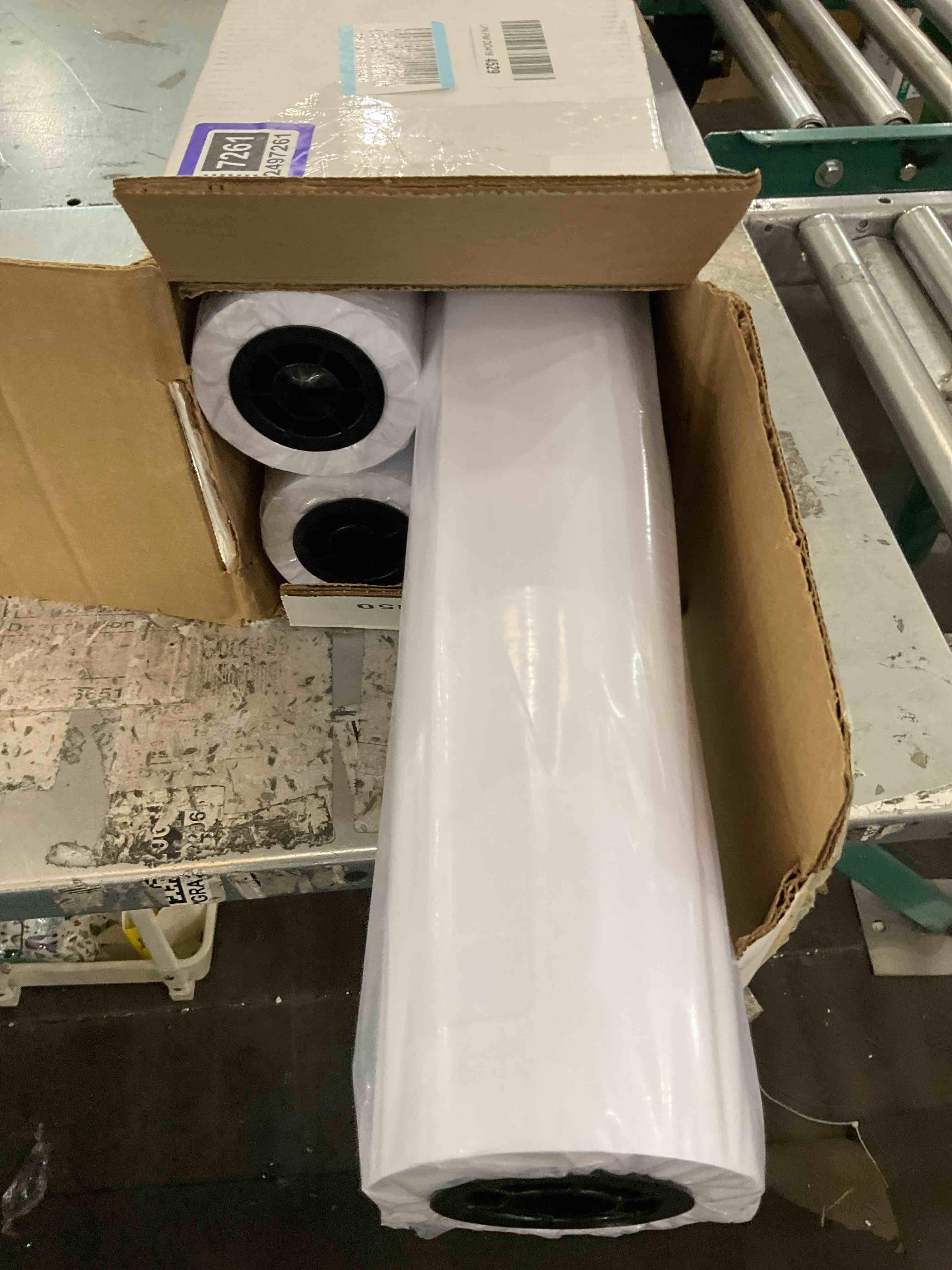https://s3.amazonaws.com/lotting-images-prod/bidfta/PPE2497261_1746199015907.jpeg