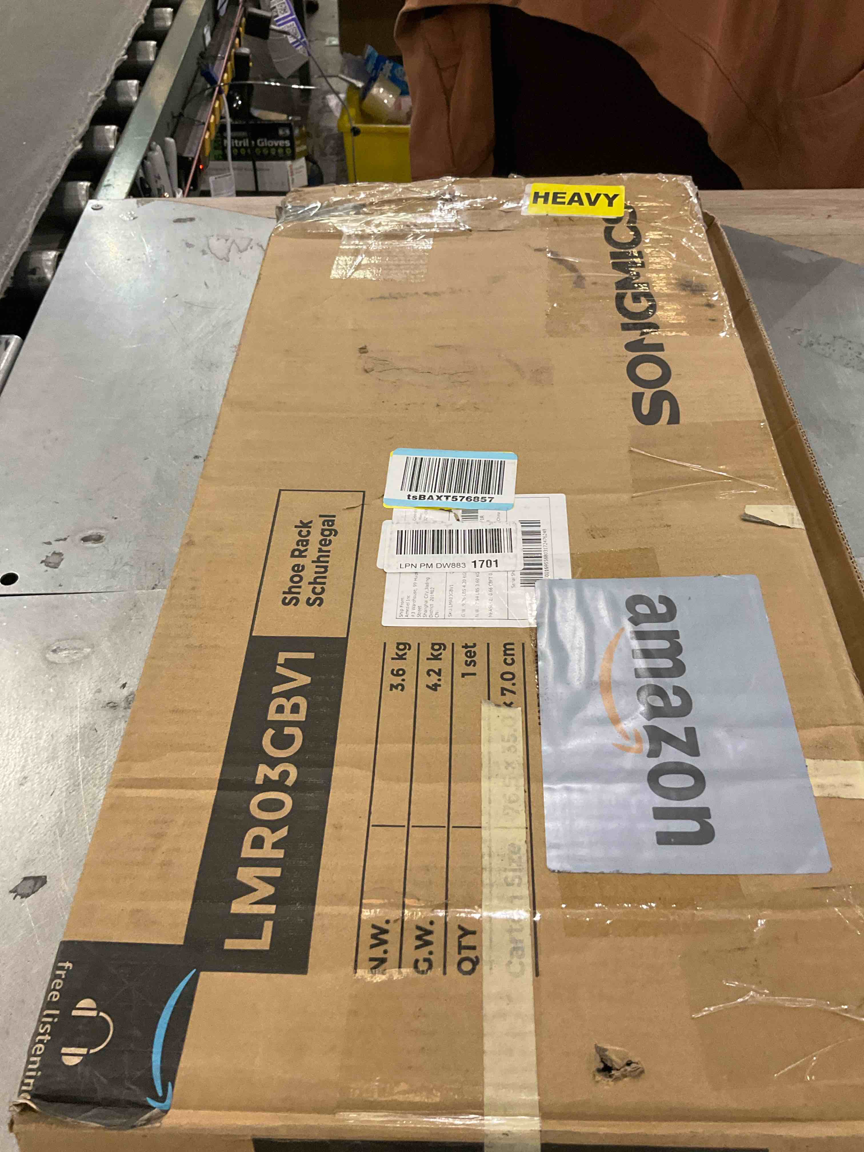 https://s3.amazonaws.com/lotting-images-prod/bidfta/PPE2497302_1746194669778.jpeg
