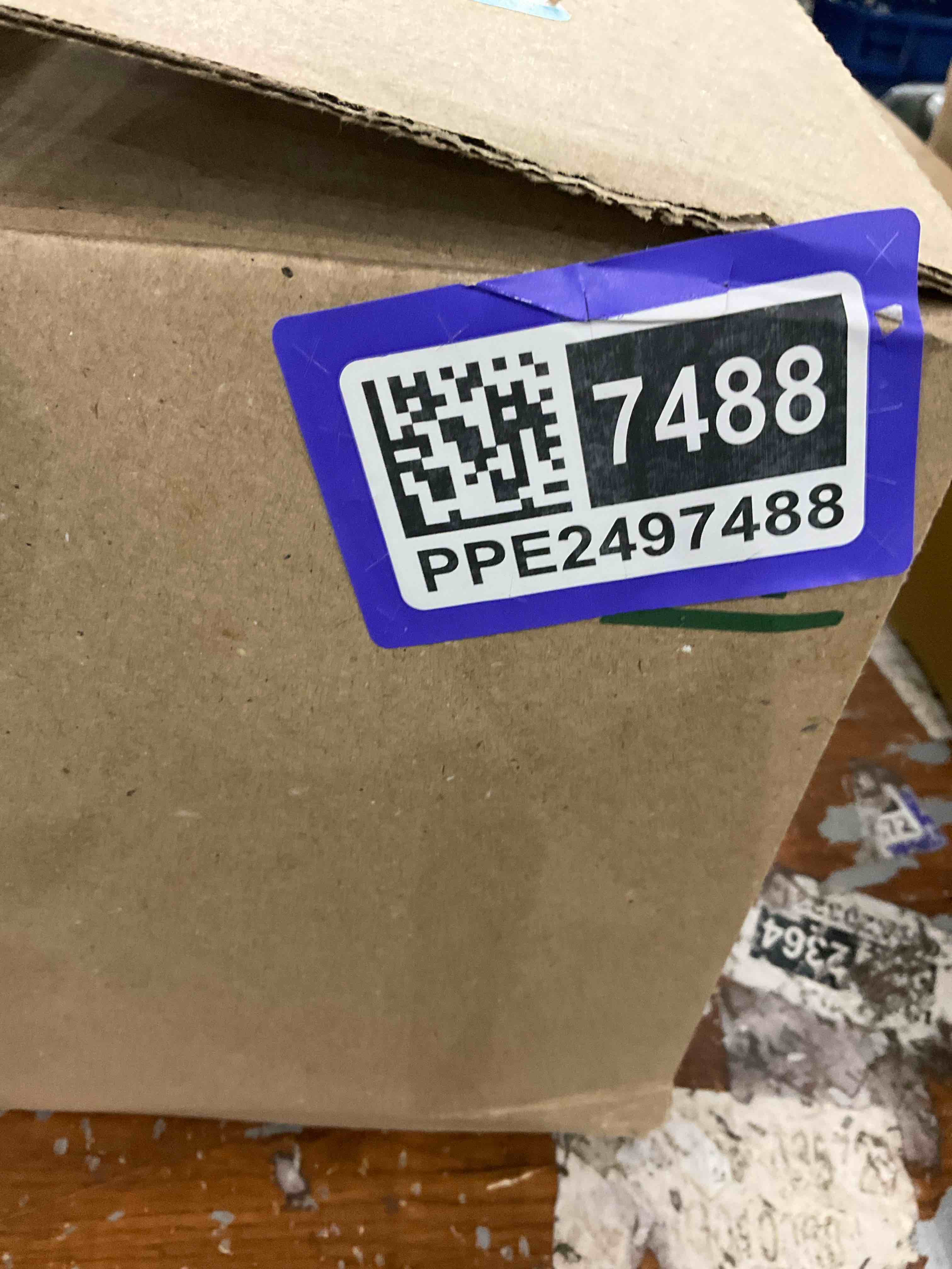 https://s3.amazonaws.com/lotting-images-prod/bidfta/PPE2497488_1746447060374.jpeg