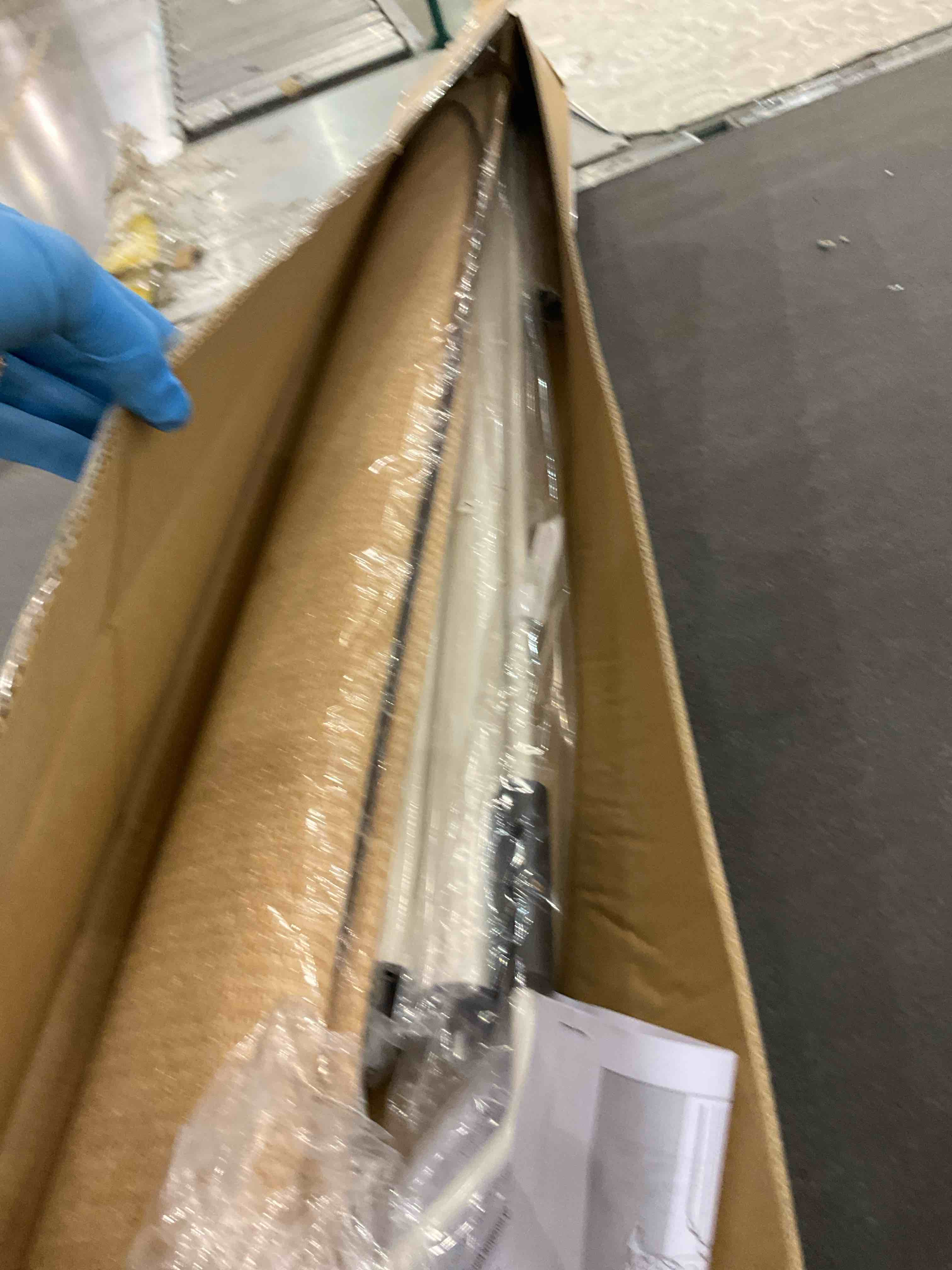 https://s3.amazonaws.com/lotting-images-prod/bidfta/PPE2497518_1746207581153.jpeg