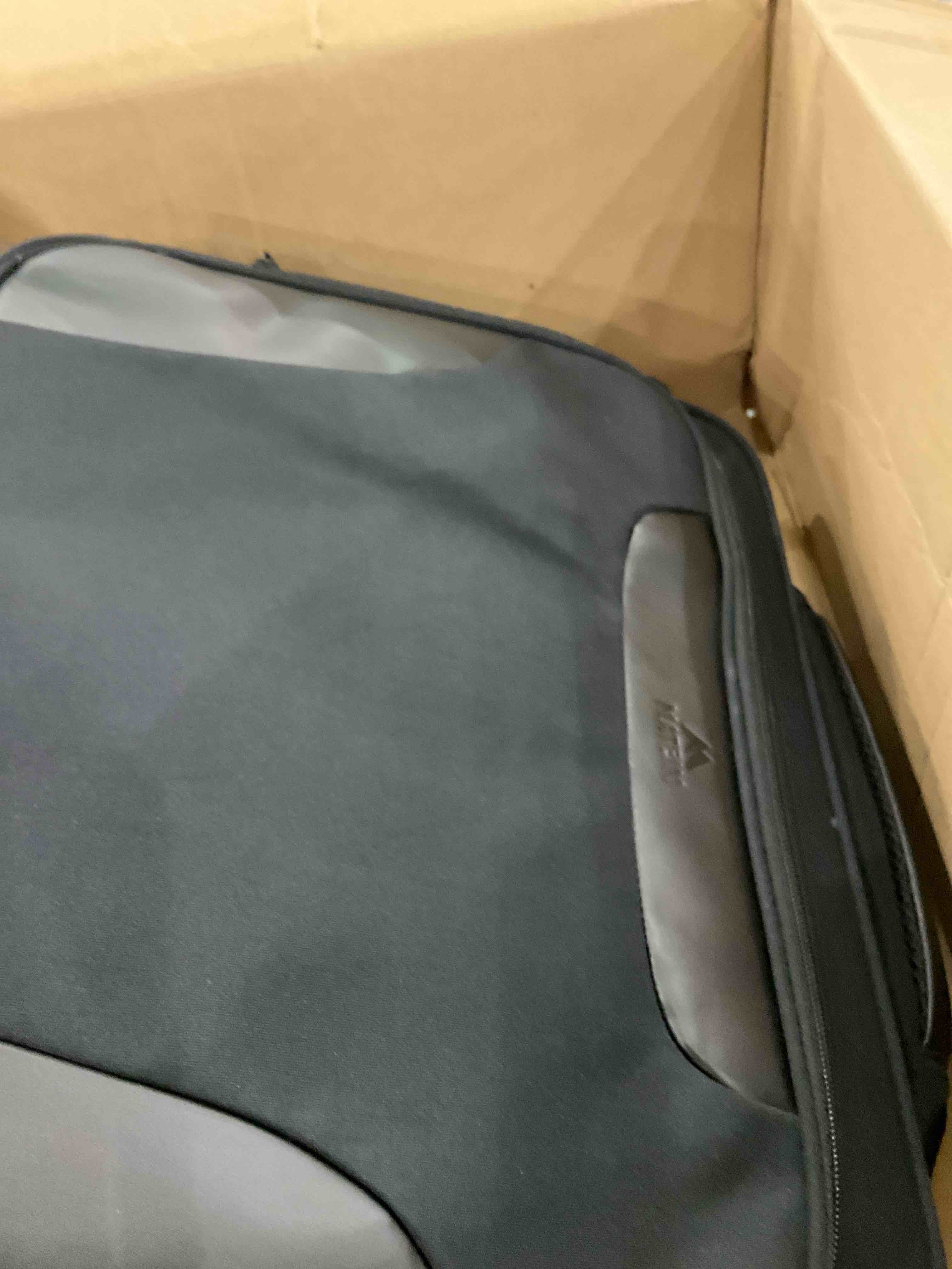 https://s3.amazonaws.com/lotting-images-prod/bidfta/PPE2497521_1746207478528.jpeg