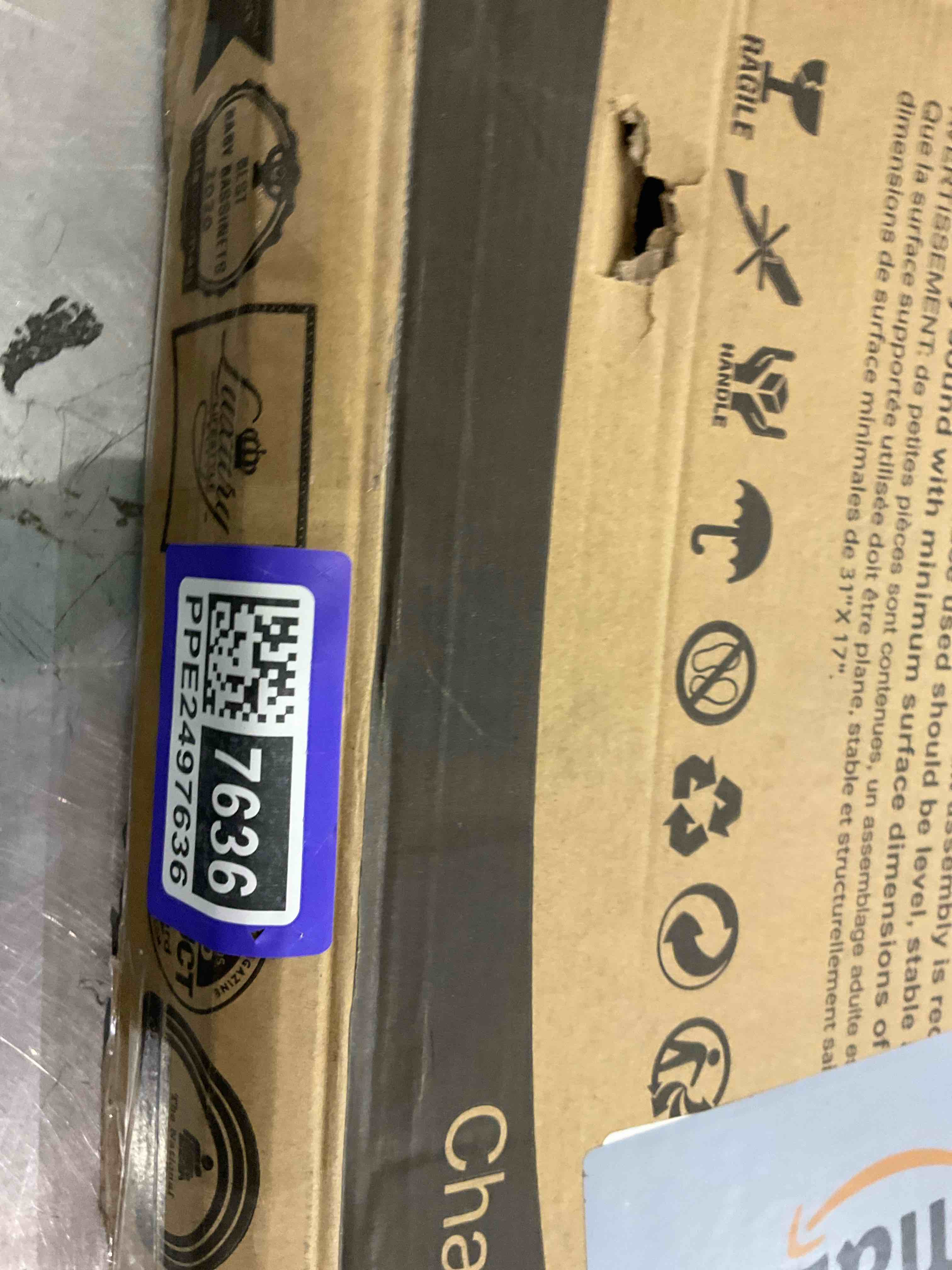 https://s3.amazonaws.com/lotting-images-prod/bidfta/PPE2497636_1746448011349.jpeg