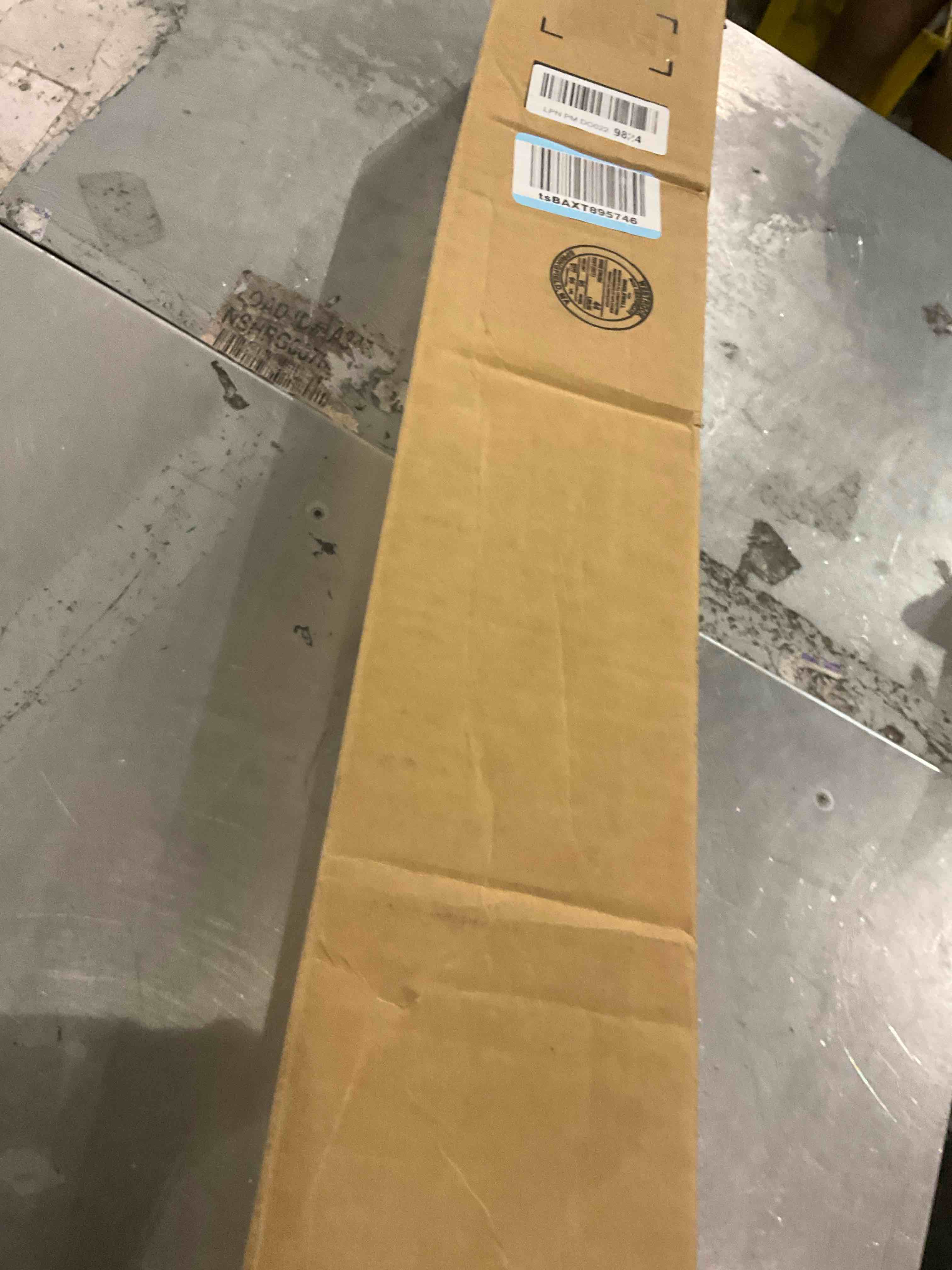 https://s3.amazonaws.com/lotting-images-prod/bidfta/PPE2497660_1746446329612.jpeg