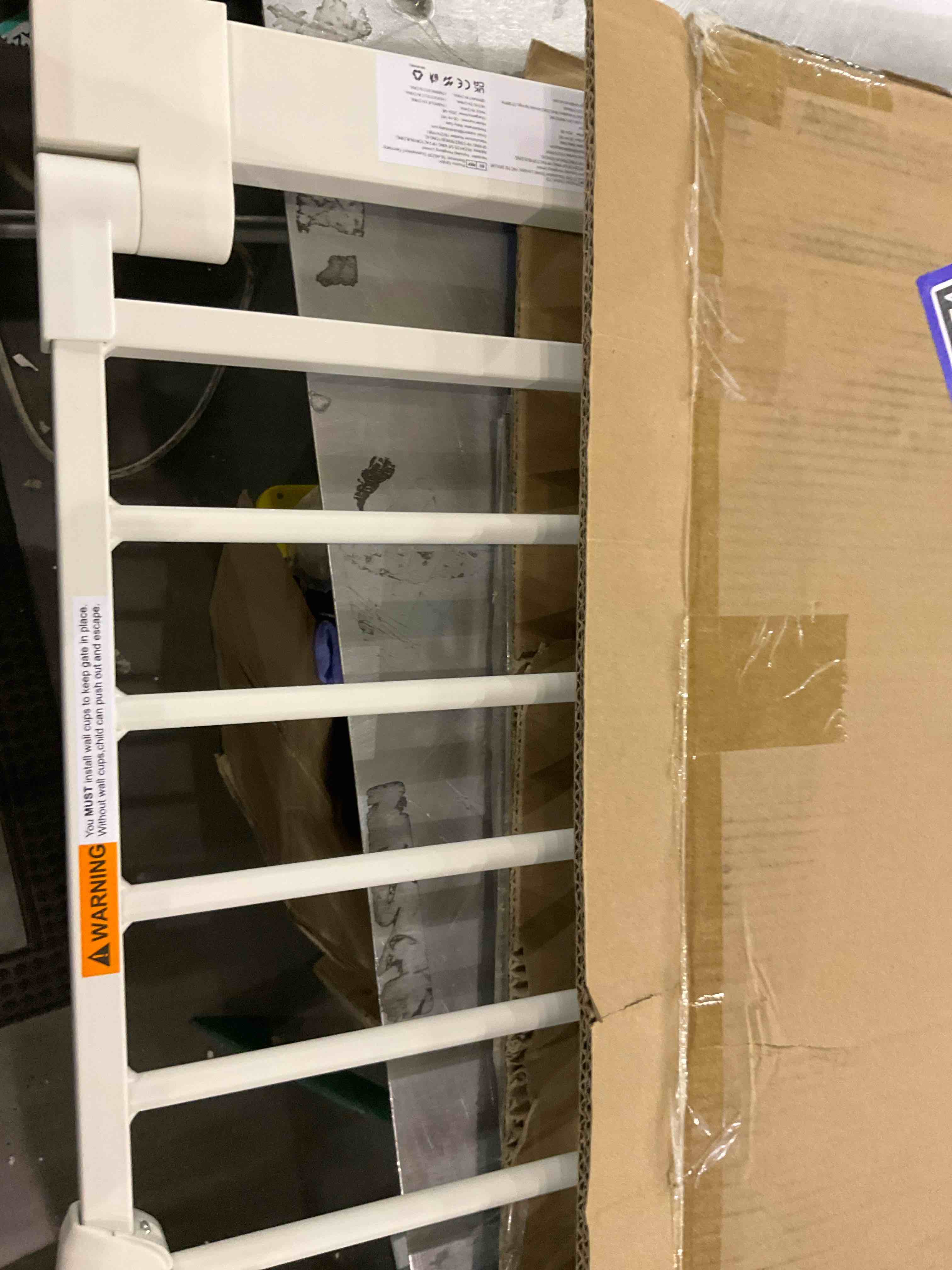 https://s3.amazonaws.com/lotting-images-prod/bidfta/PPE2497674_1746448164218.jpeg