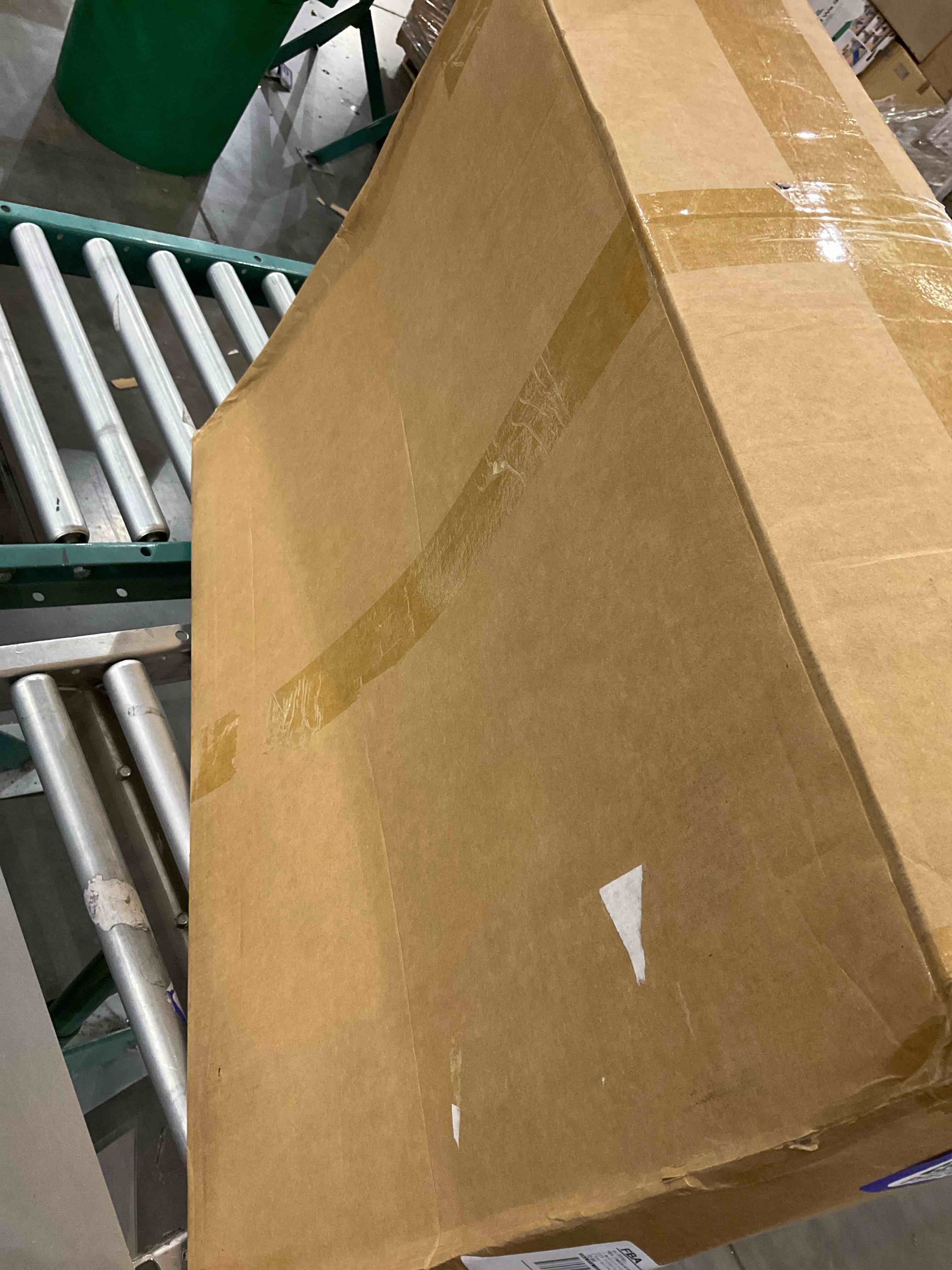 https://s3.amazonaws.com/lotting-images-prod/bidfta/PPE2497715_1746452576240.jpeg