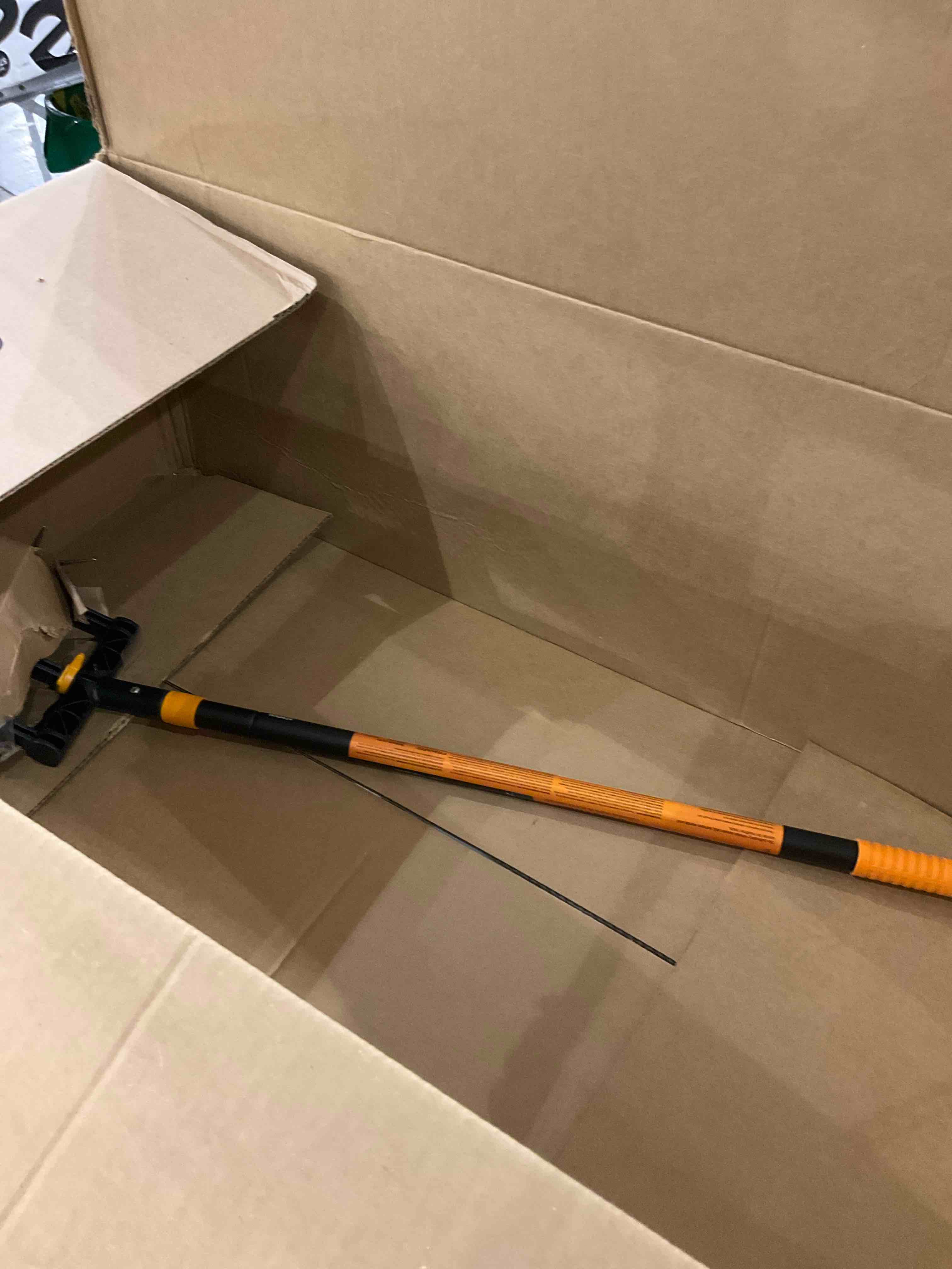 https://s3.amazonaws.com/lotting-images-prod/bidfta/PPE2497725_1746452981842.jpeg