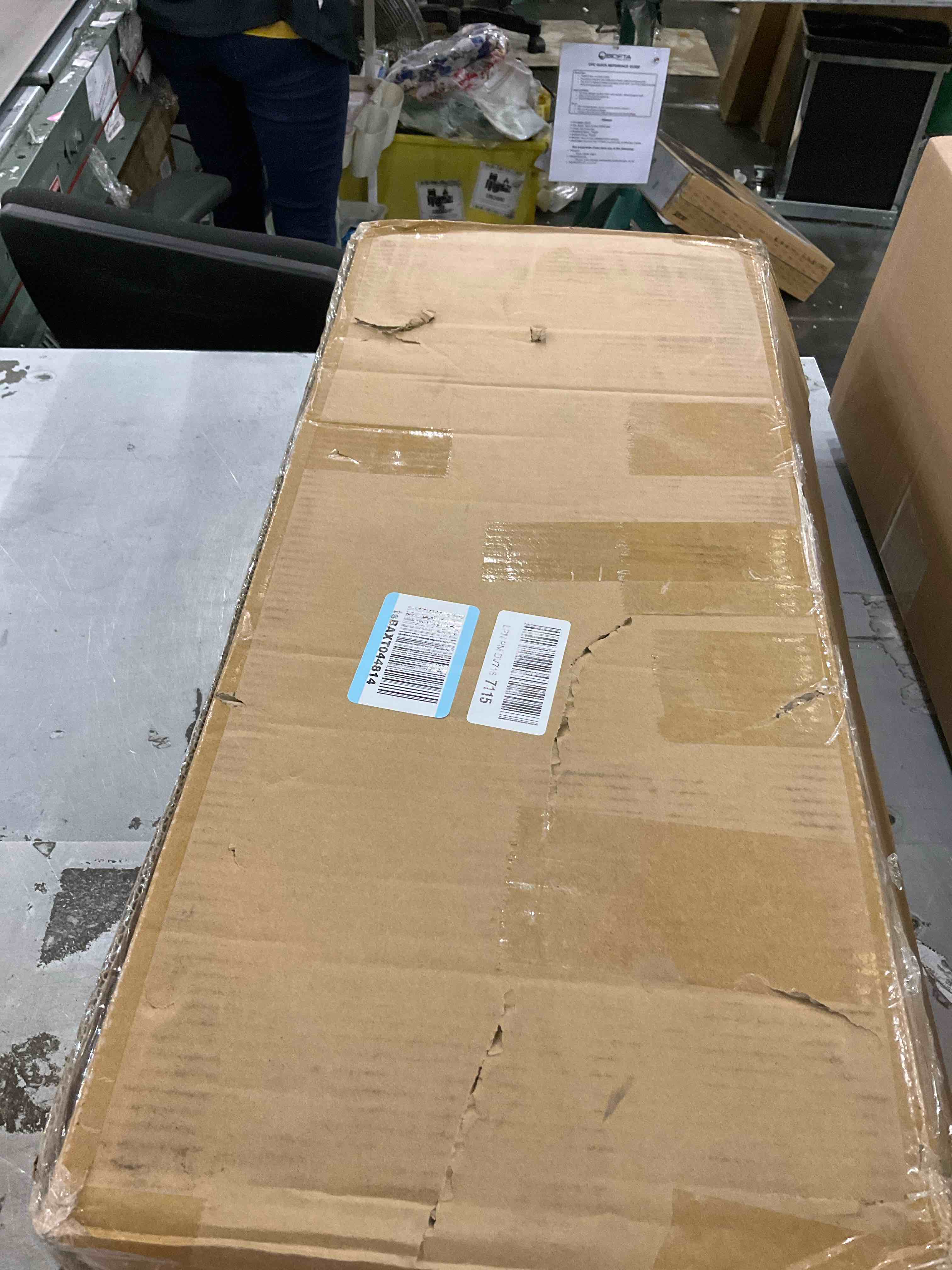 https://s3.amazonaws.com/lotting-images-prod/bidfta/PPE2497892_1746455697423.jpeg