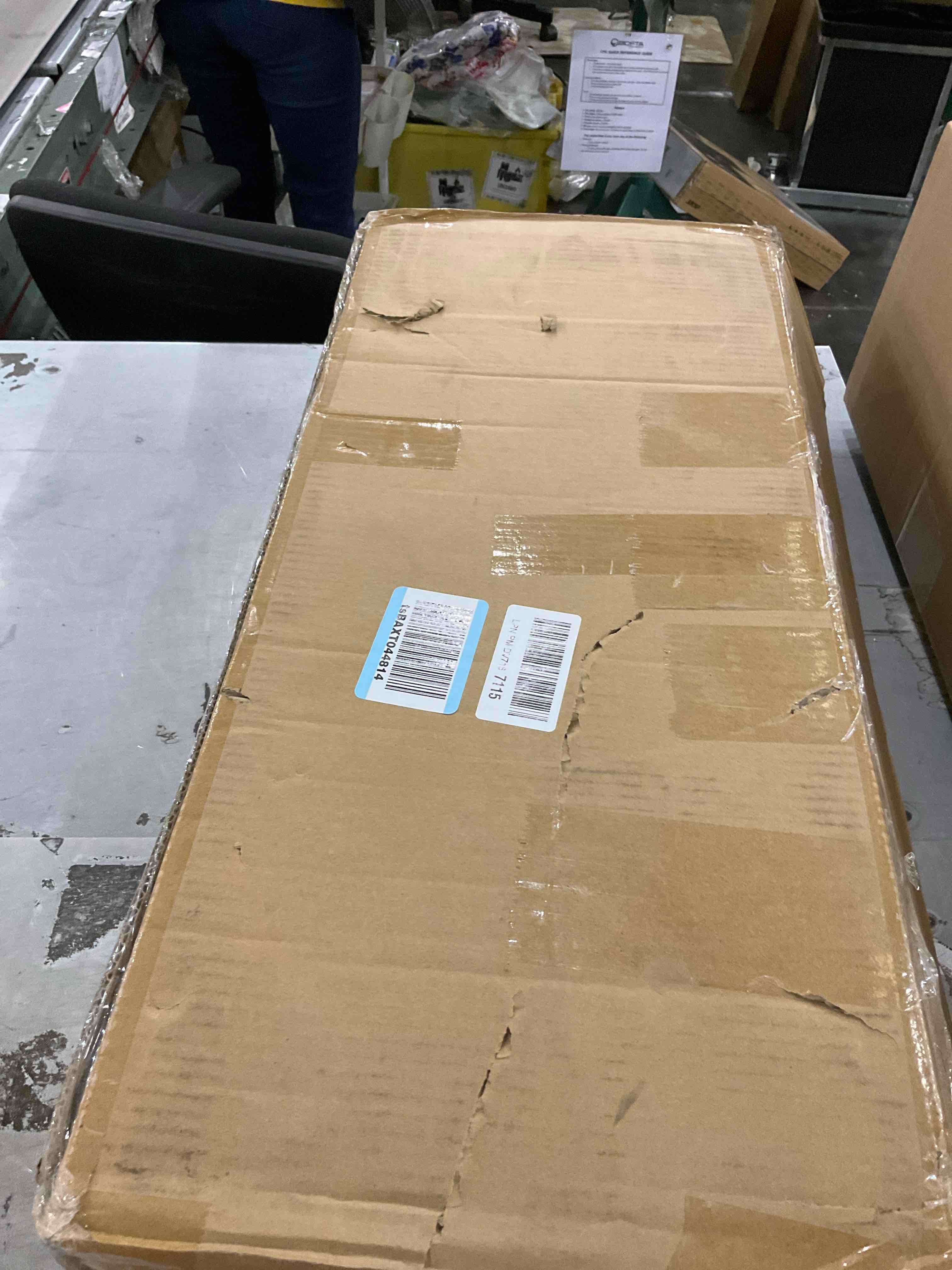 https://s3.amazonaws.com/lotting-images-prod/bidfta/PPE2497892_1746455698423.jpeg